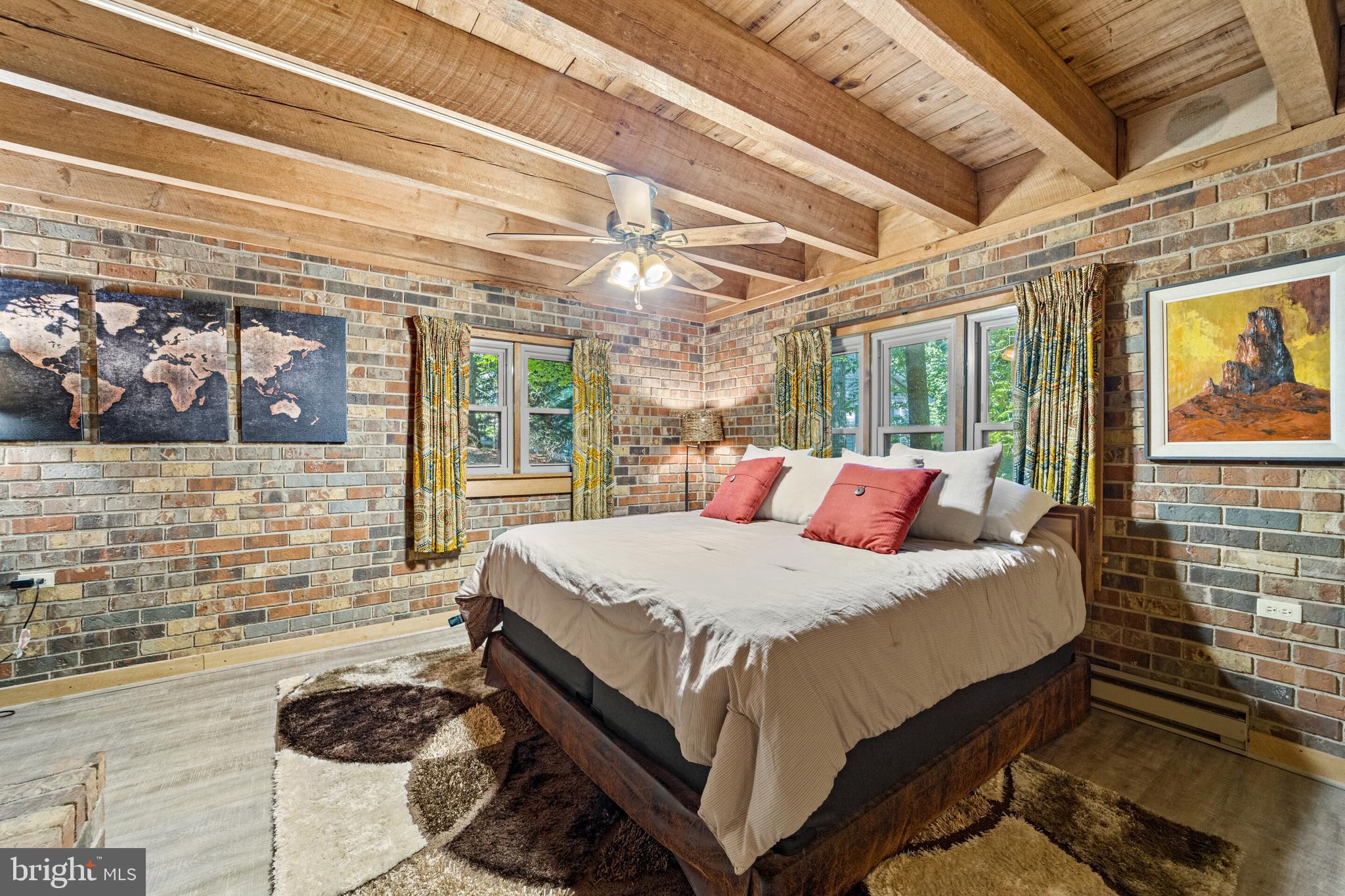 MASSANUTTEN - Residential