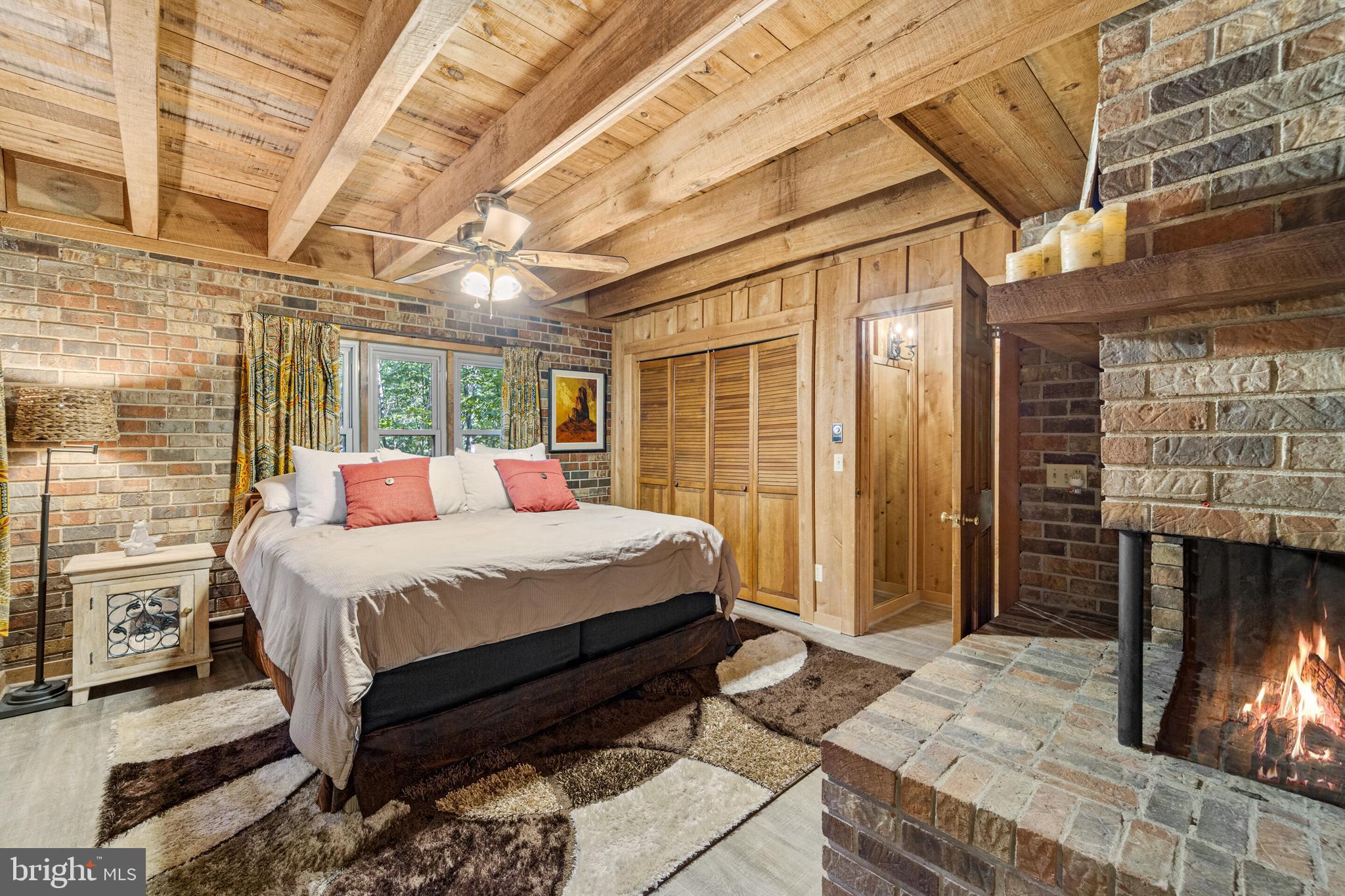 MASSANUTTEN - Residential