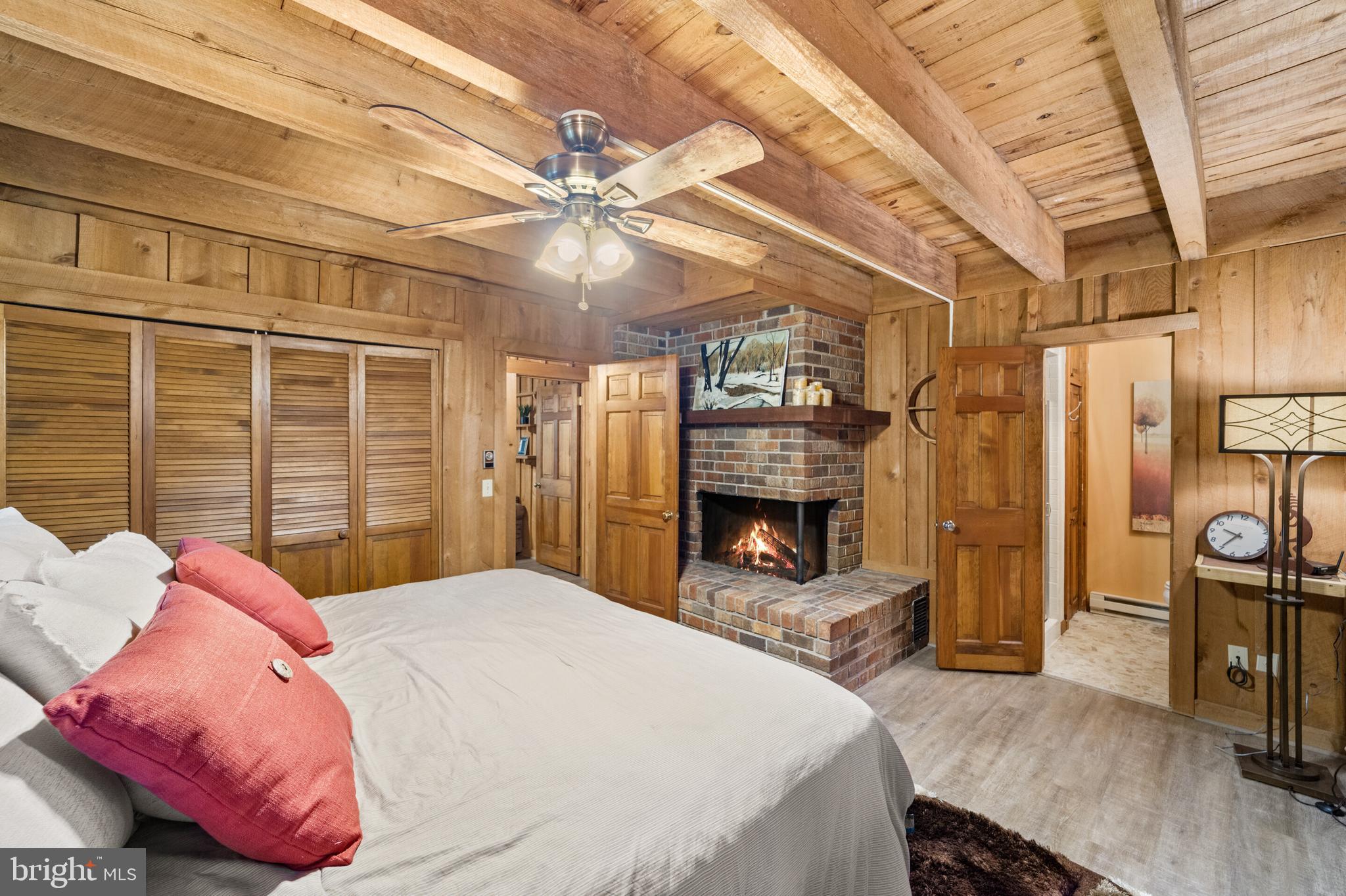 MASSANUTTEN - Residential