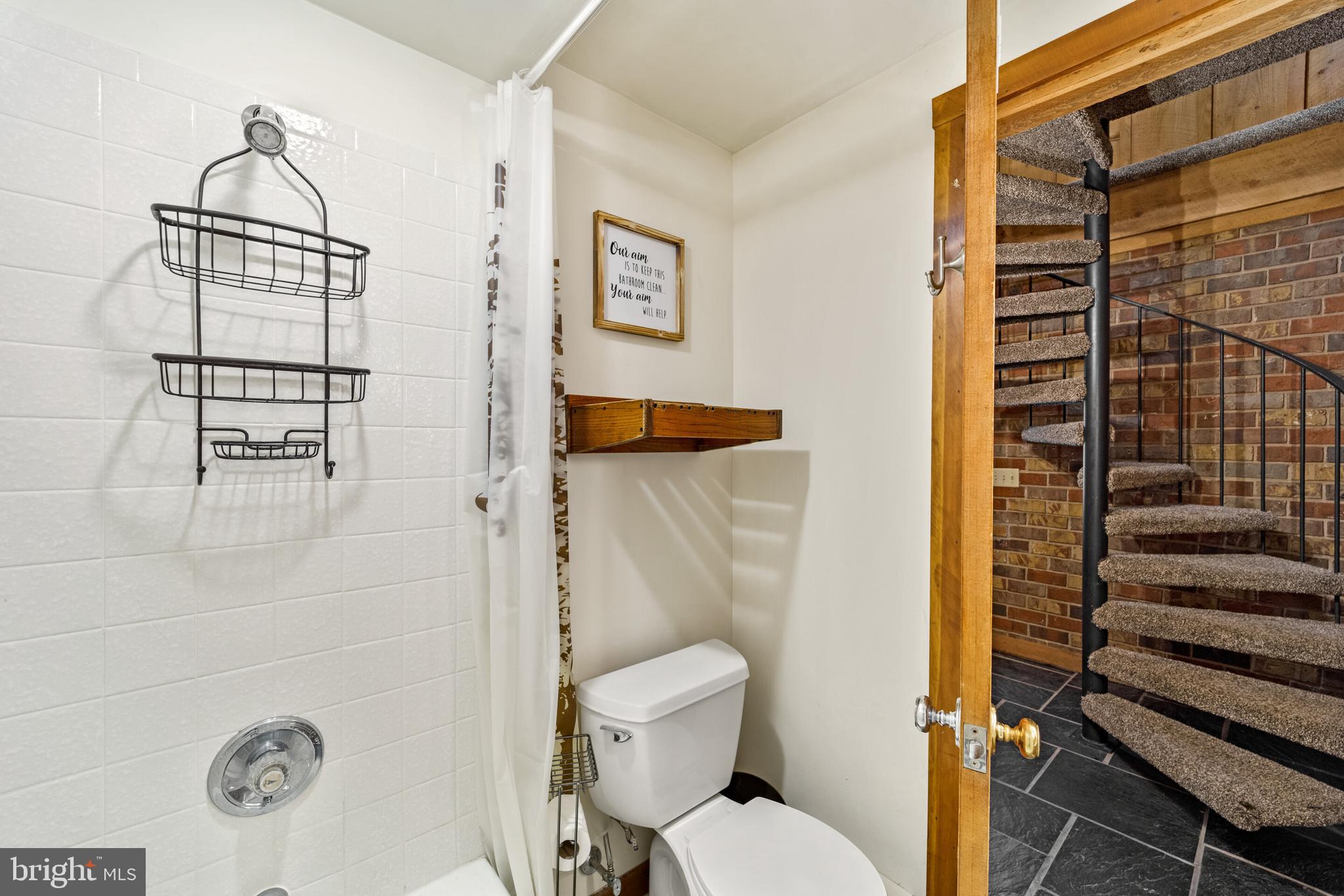 MASSANUTTEN - Residential