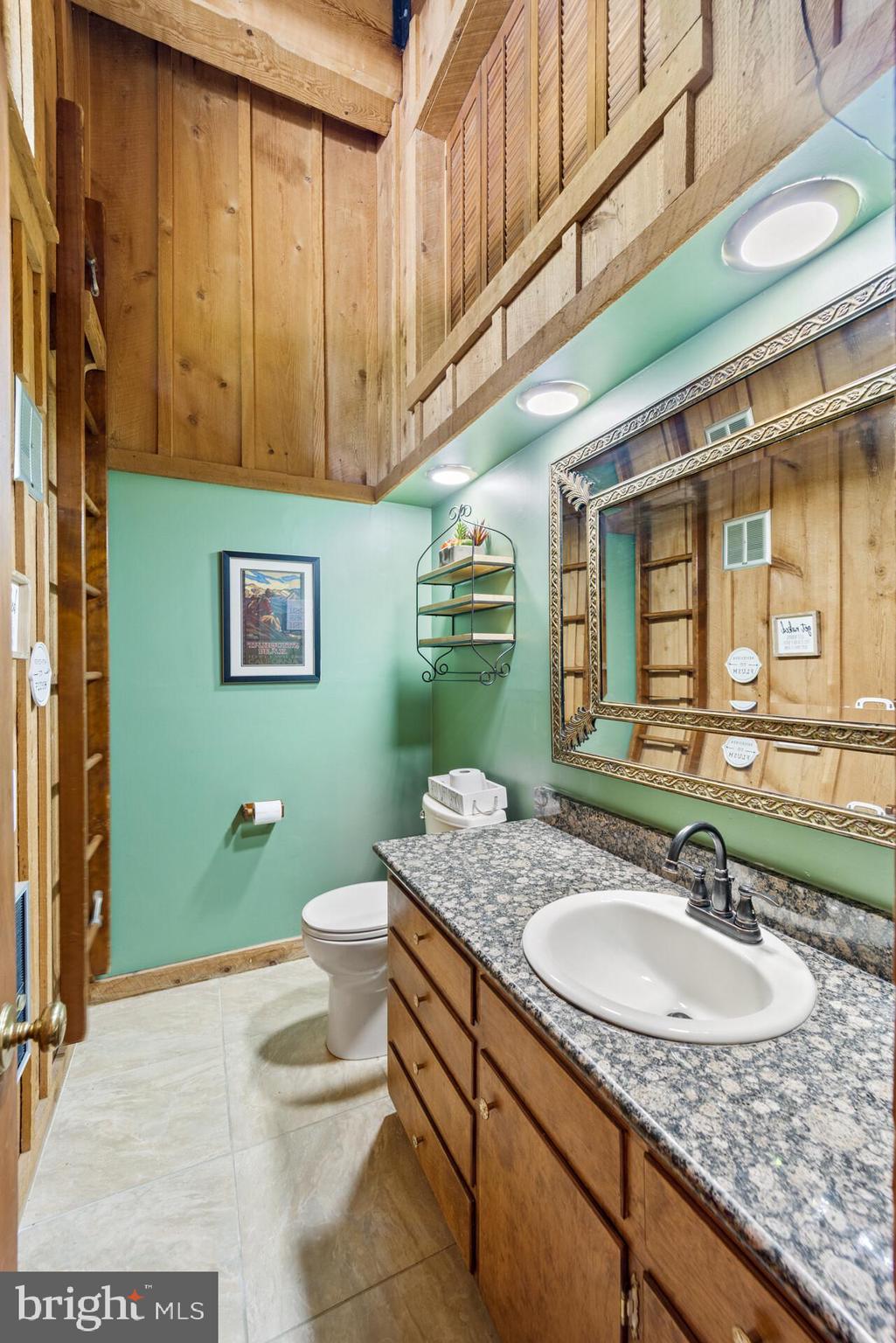 MASSANUTTEN - Residential