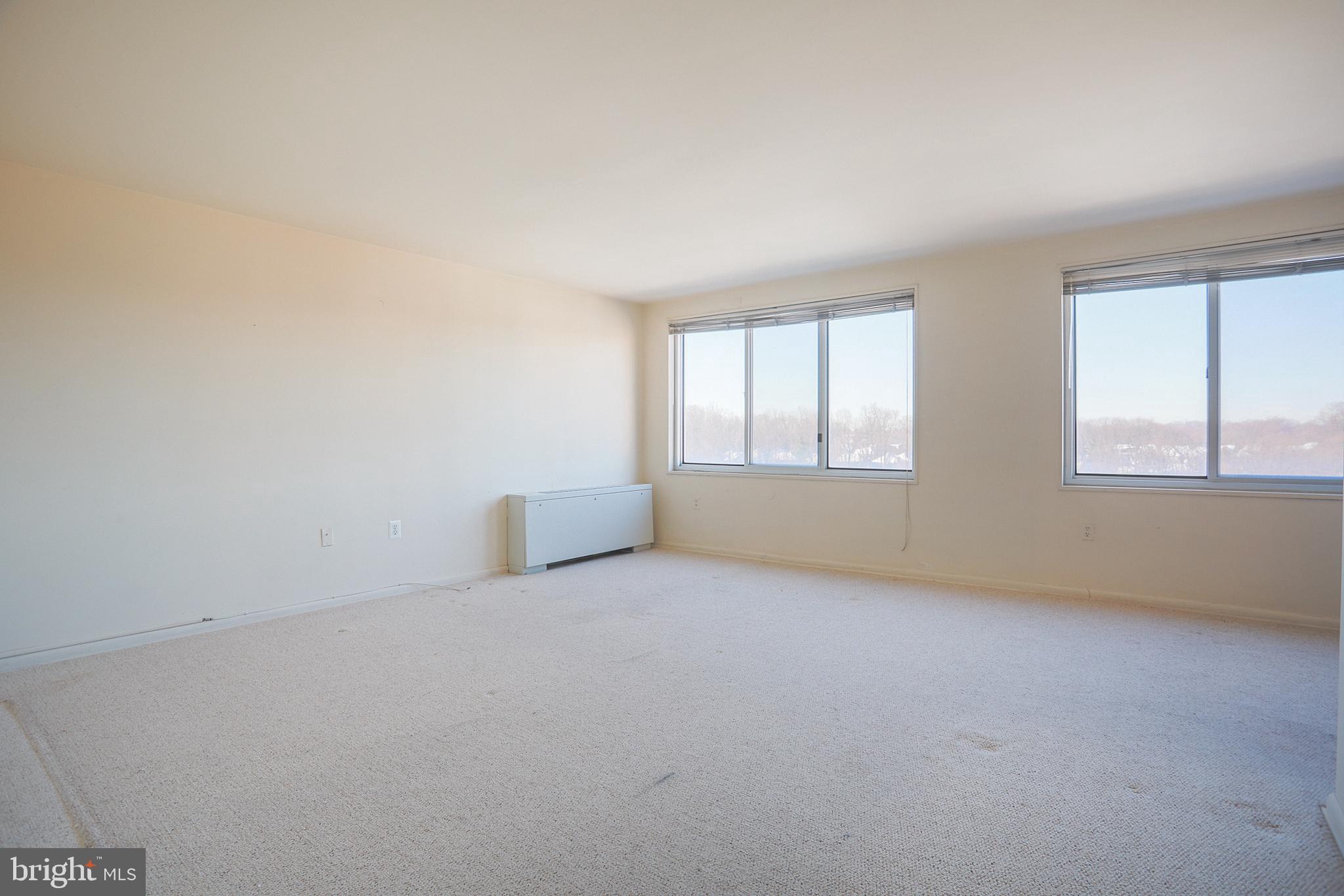 AVALON GROSVENOR TOWER - Residential