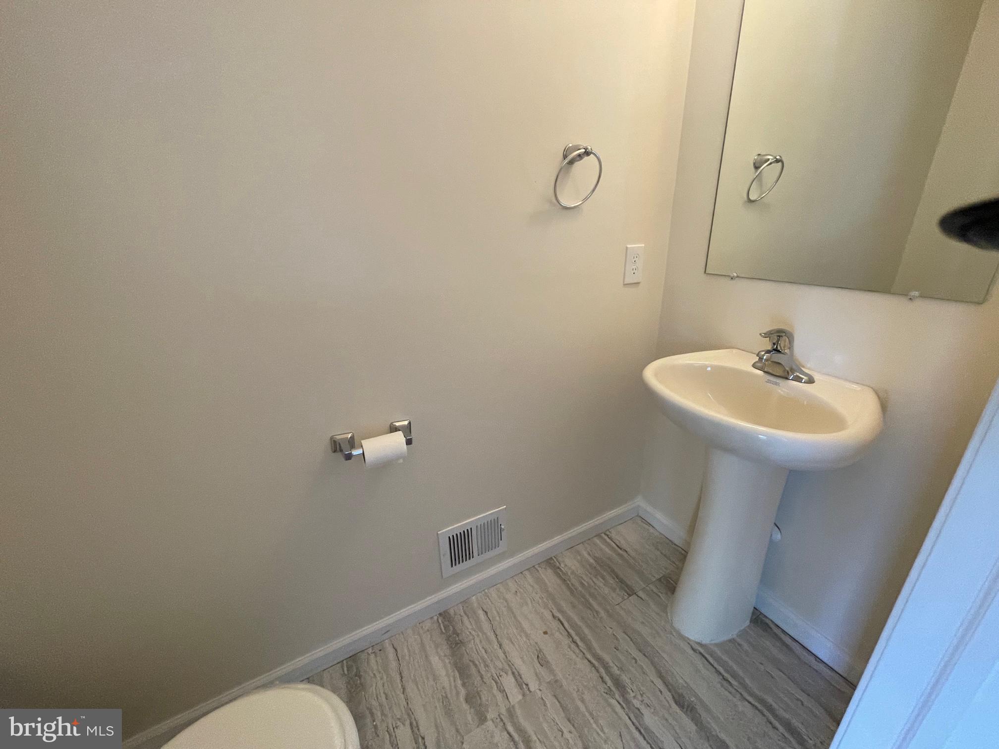 LOGANS RESERVE - Residential