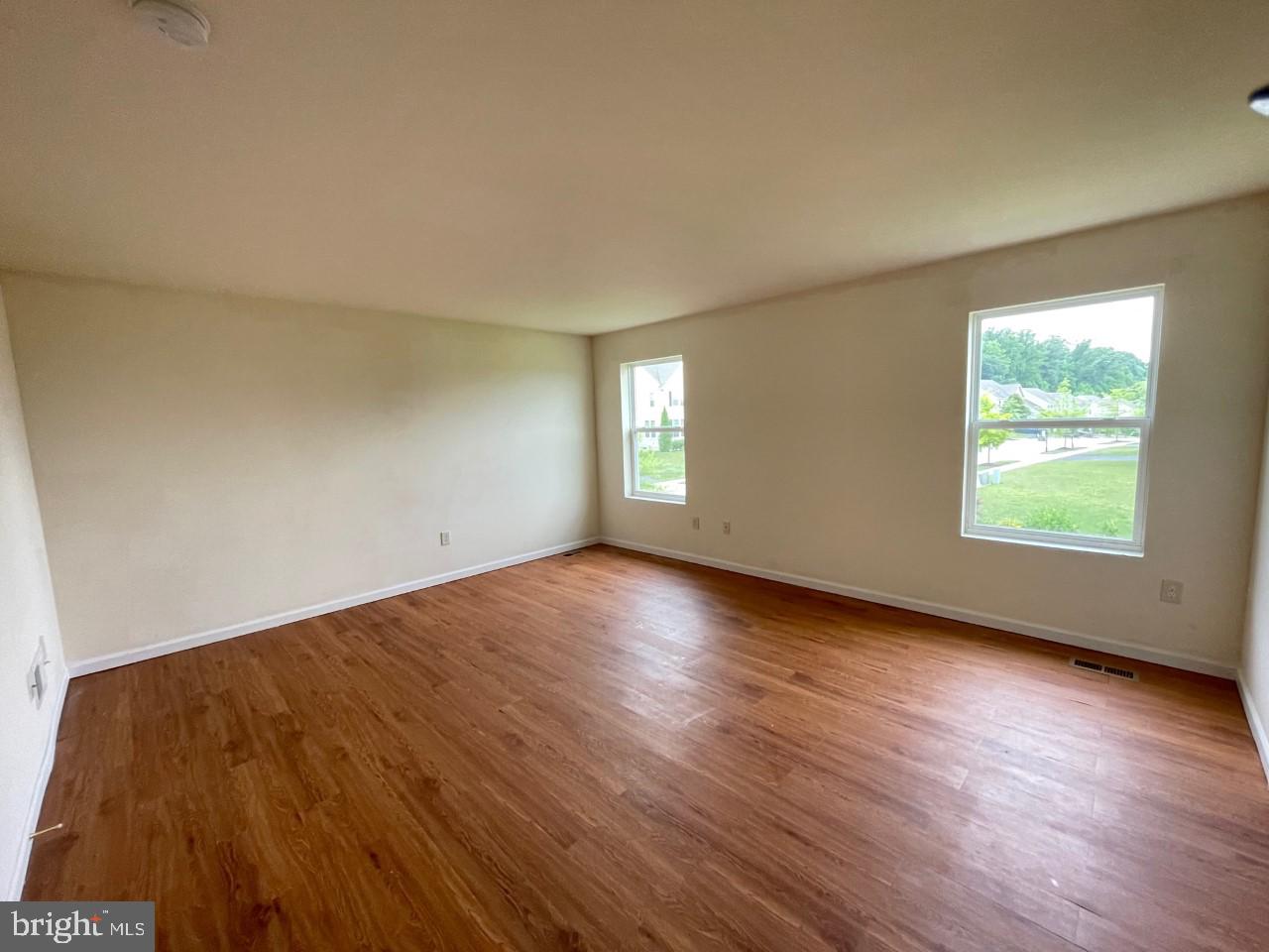 LOGANS RESERVE - Residential