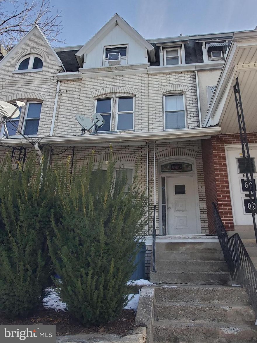 Nice 2 bedroom apartment on the 2nd and 3rd floor with private bedrooms, spacious eat-in kitchen, and gas heat. $1,000/month includes water, sewer, and trash. Tenant pays electric and gas.