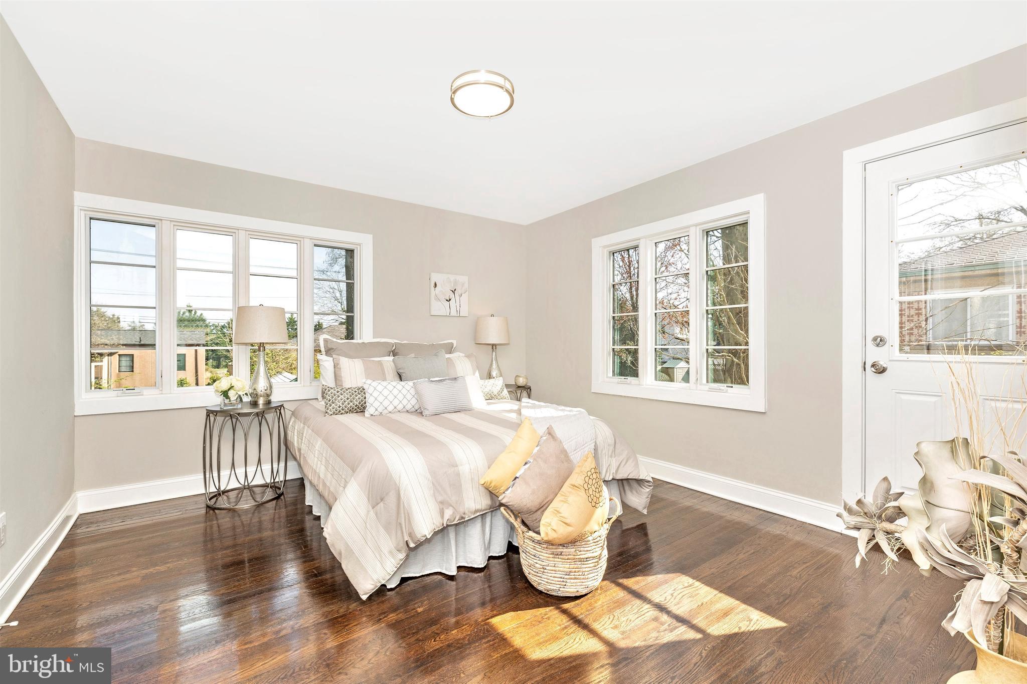 FAIRWAY - Residential