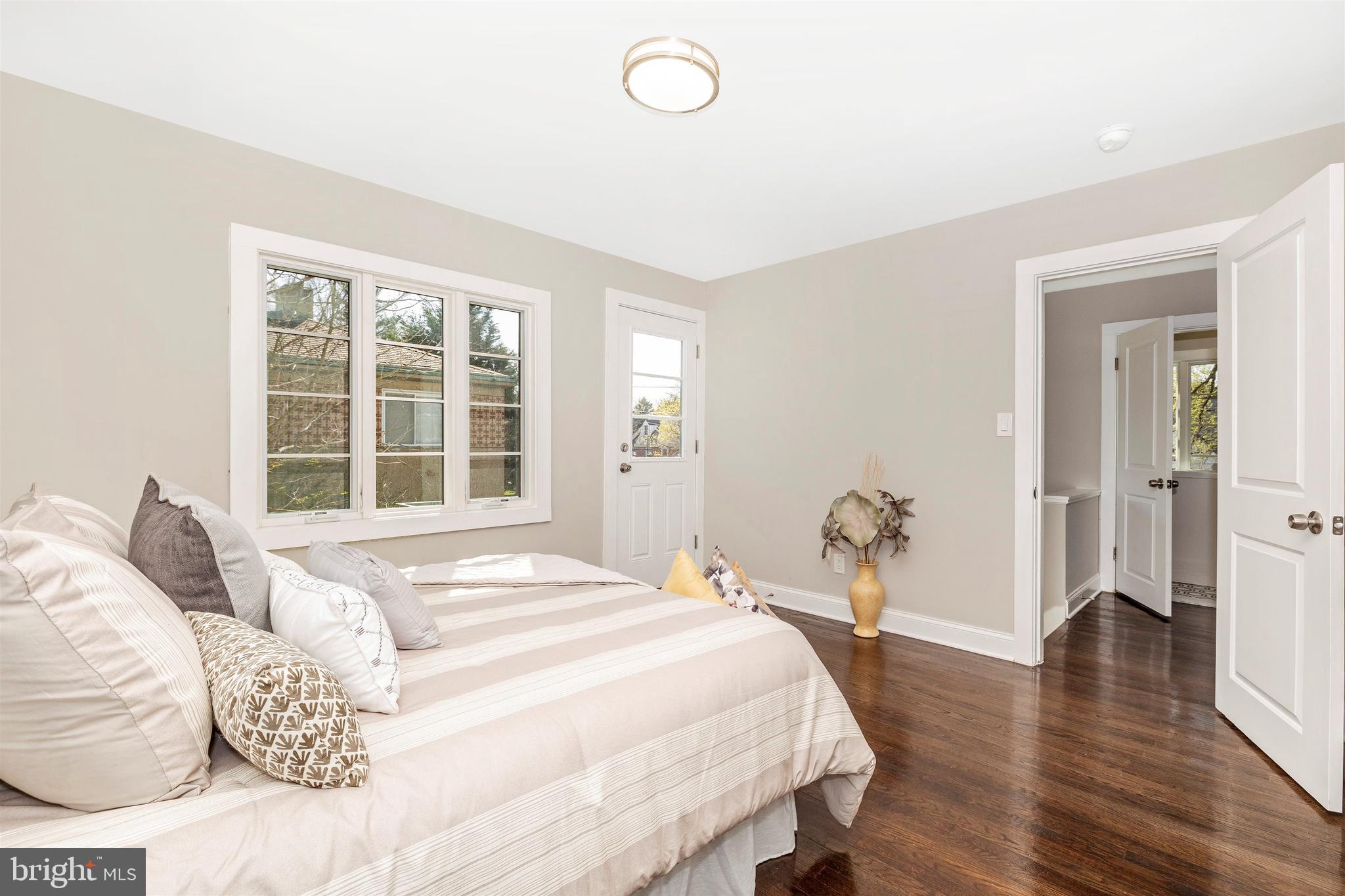 FAIRWAY - Residential