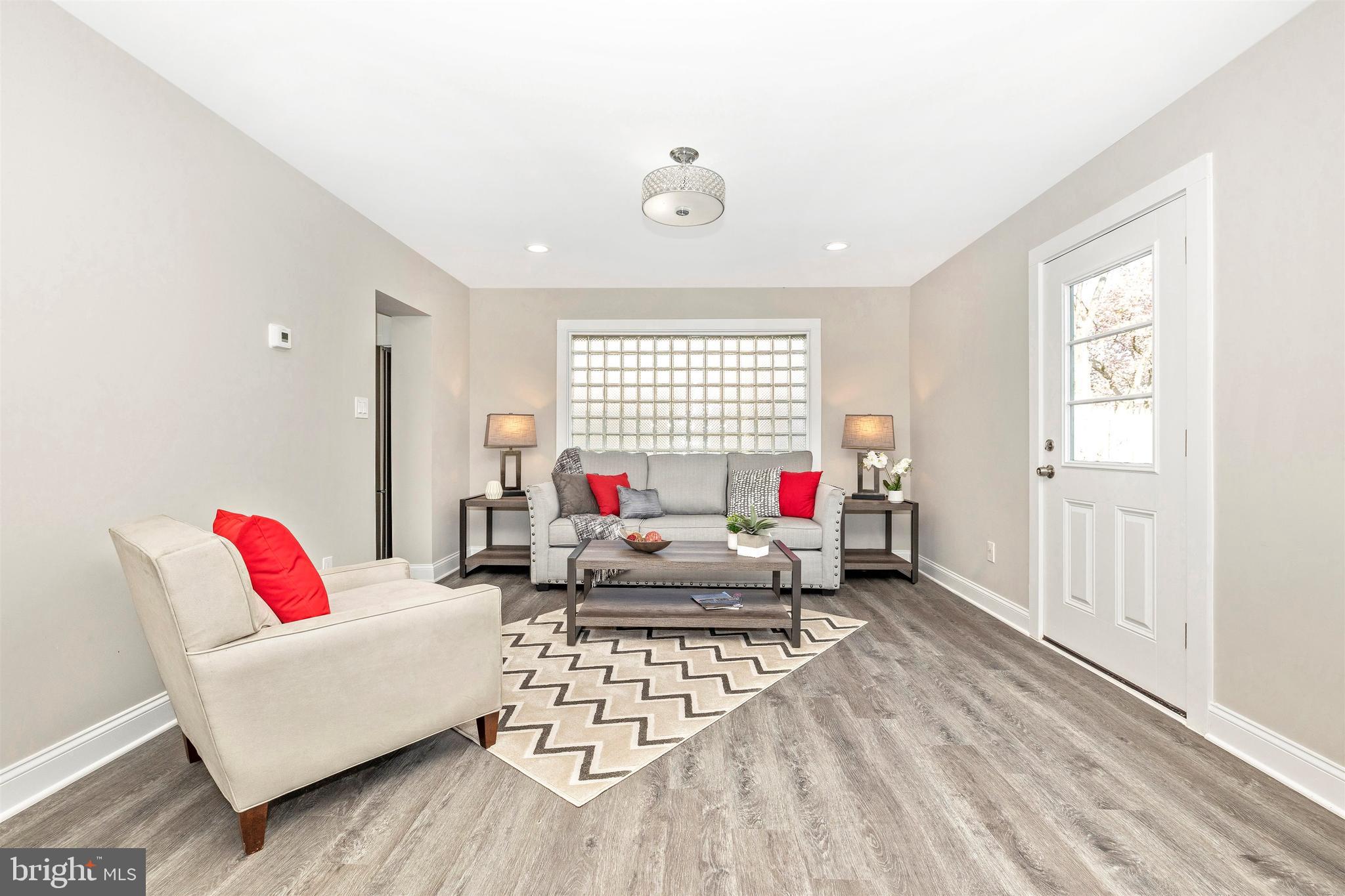 FAIRWAY - Residential