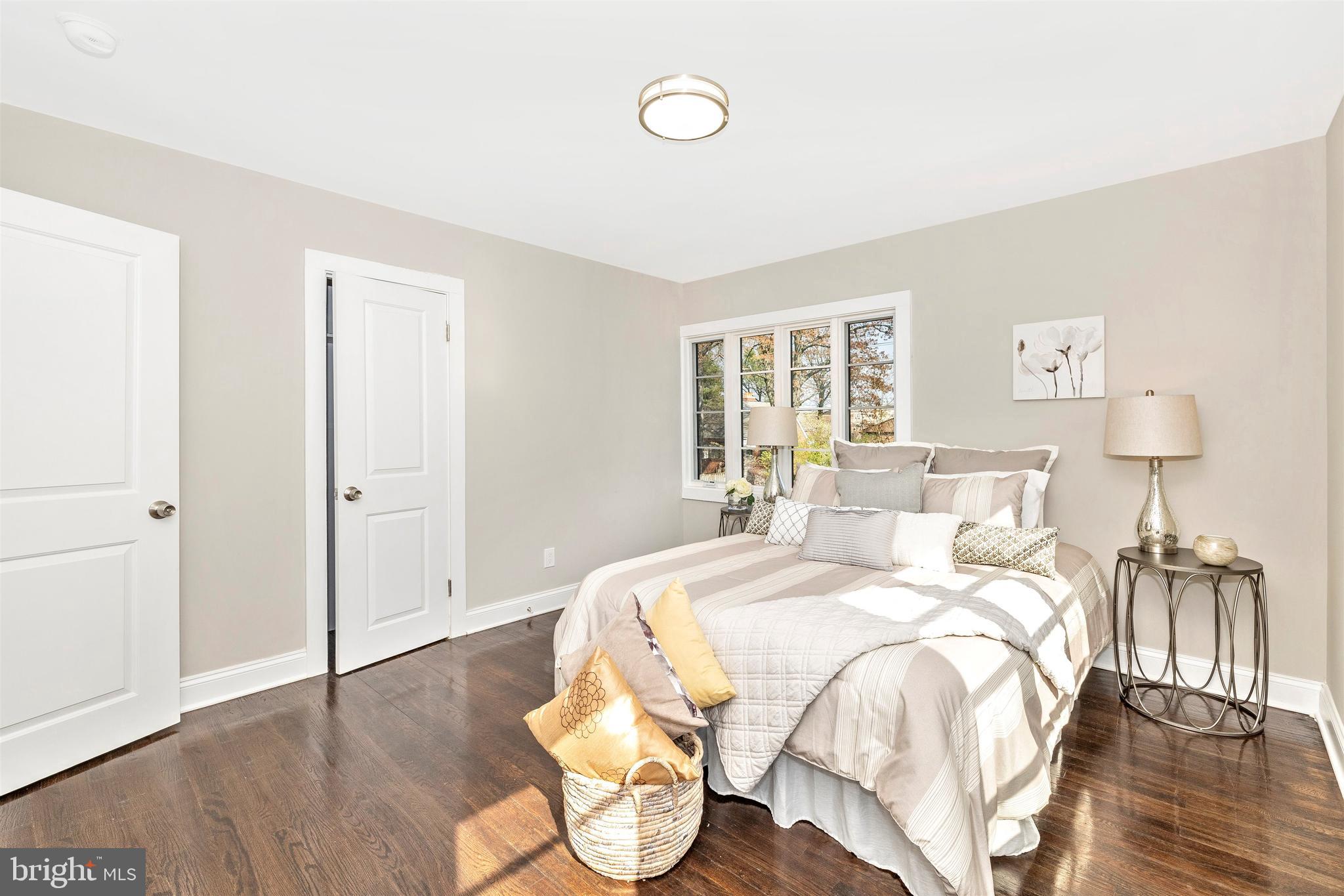 FAIRWAY - Residential