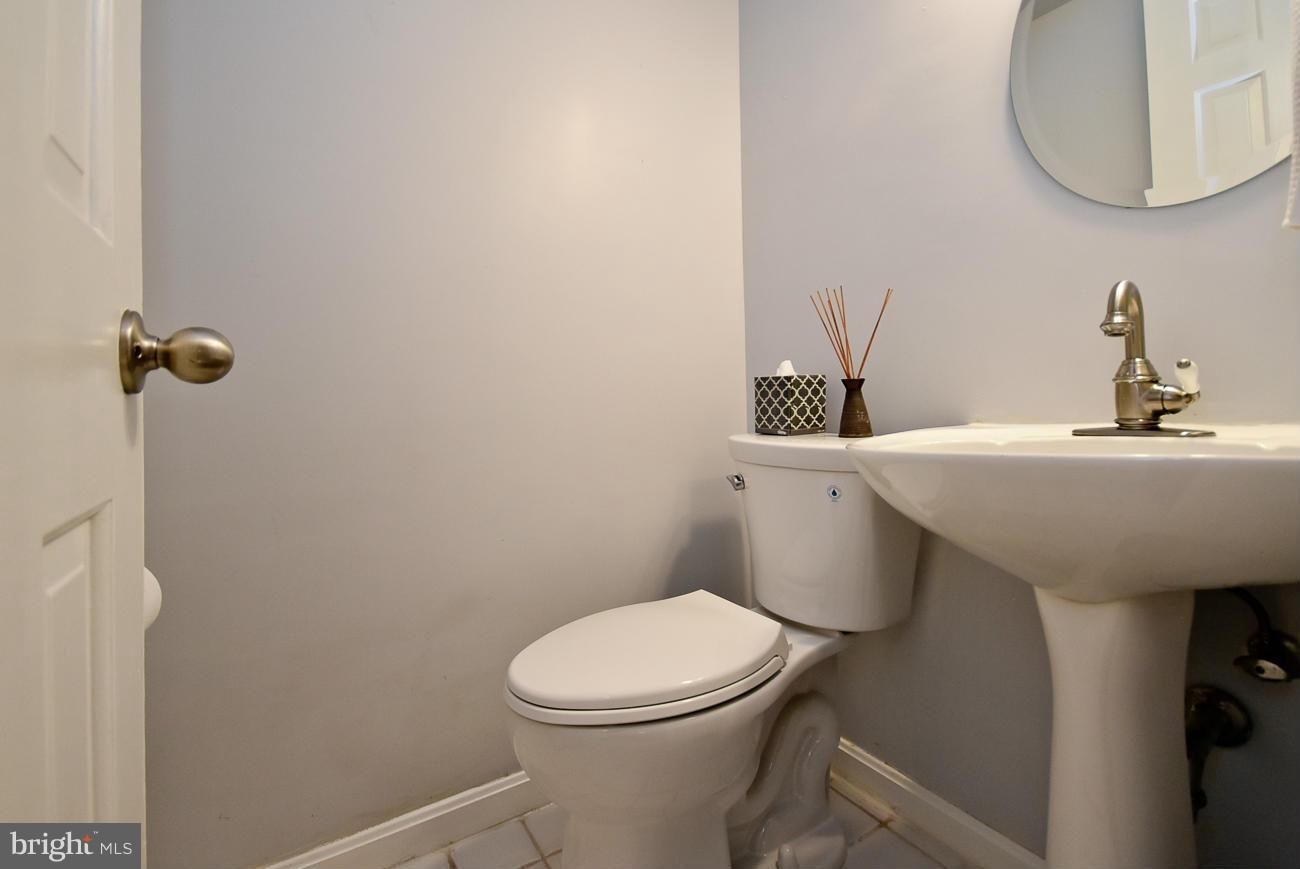 LAKE LOUISE - Residential