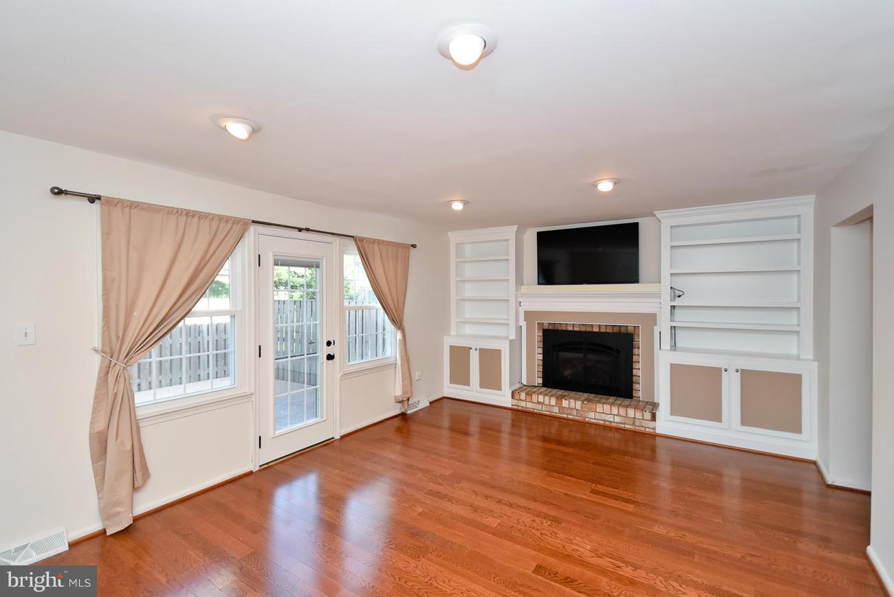 LAKE LOUISE - Residential