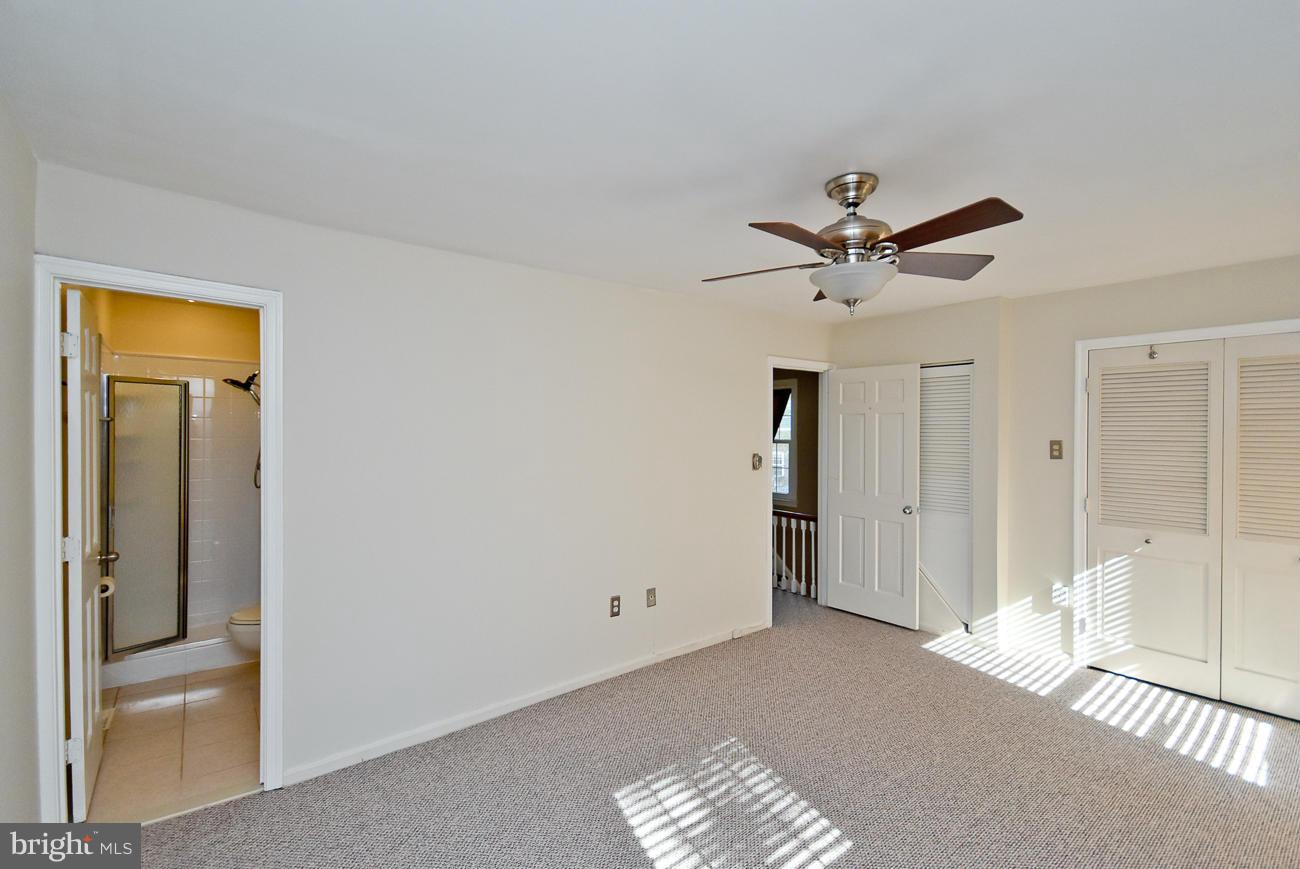 LAKE LOUISE - Residential