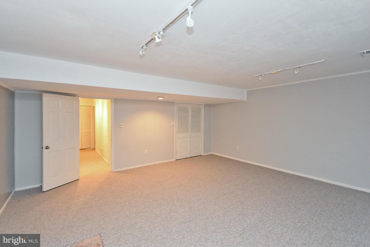 LAKE LOUISE - Residential