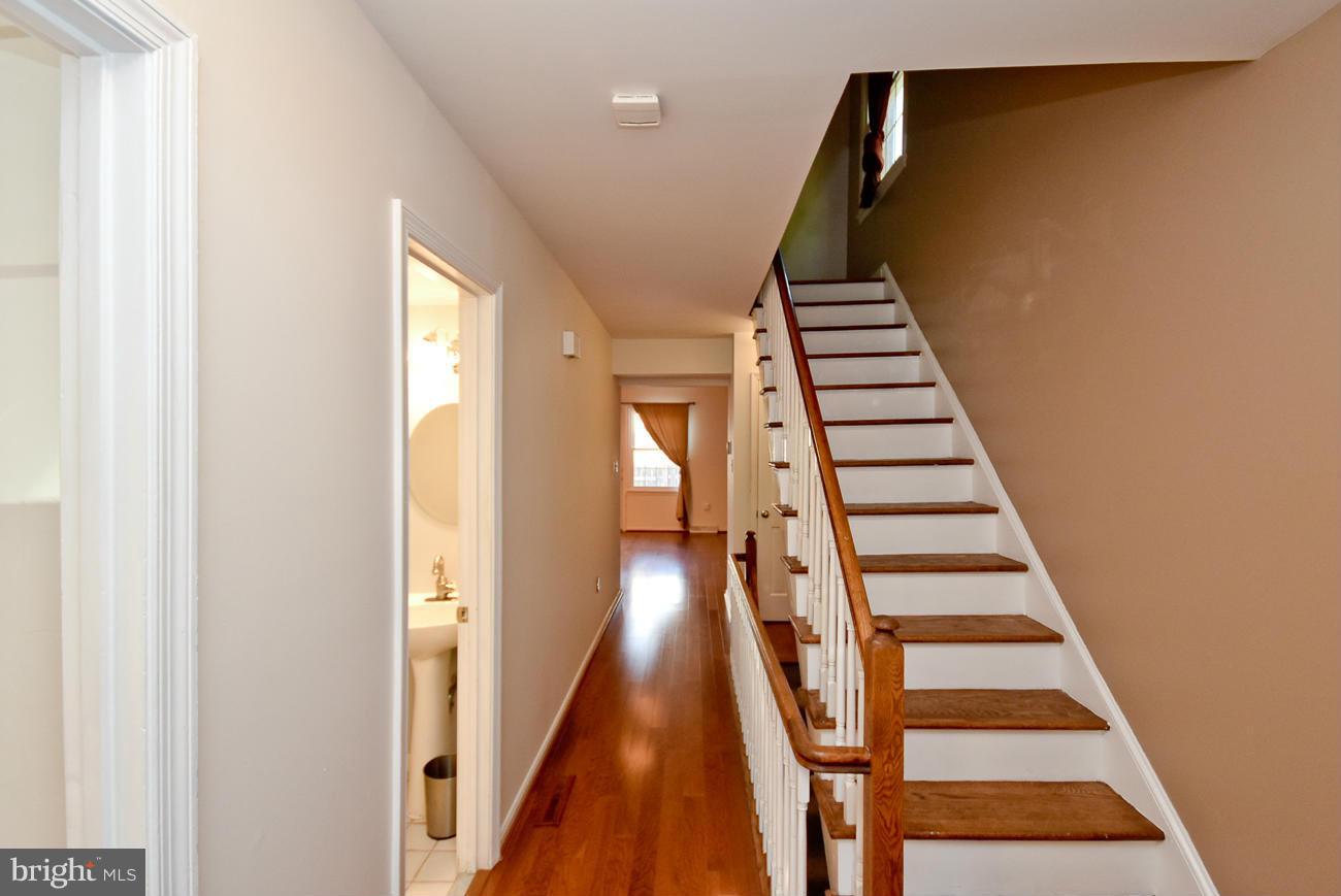 LAKE LOUISE - Residential