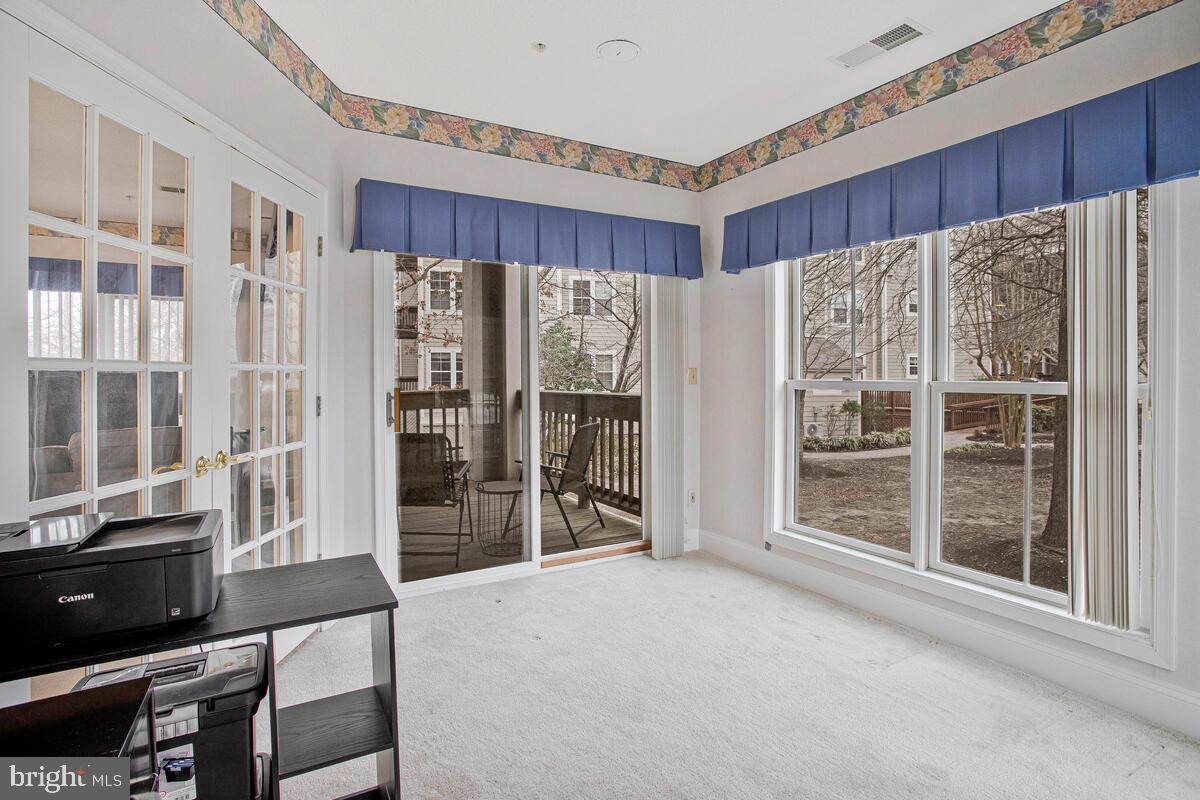 SOLOMONS LANDING - Residential