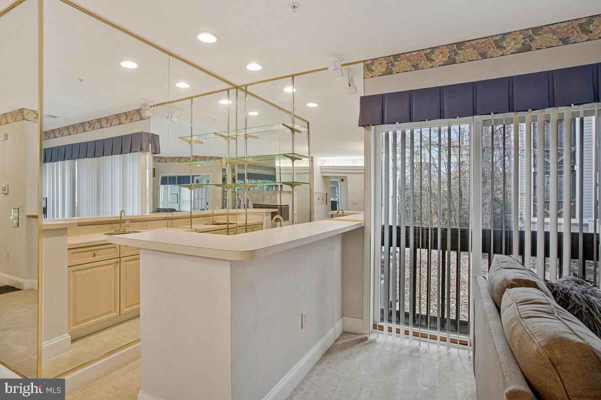 SOLOMONS LANDING - Residential