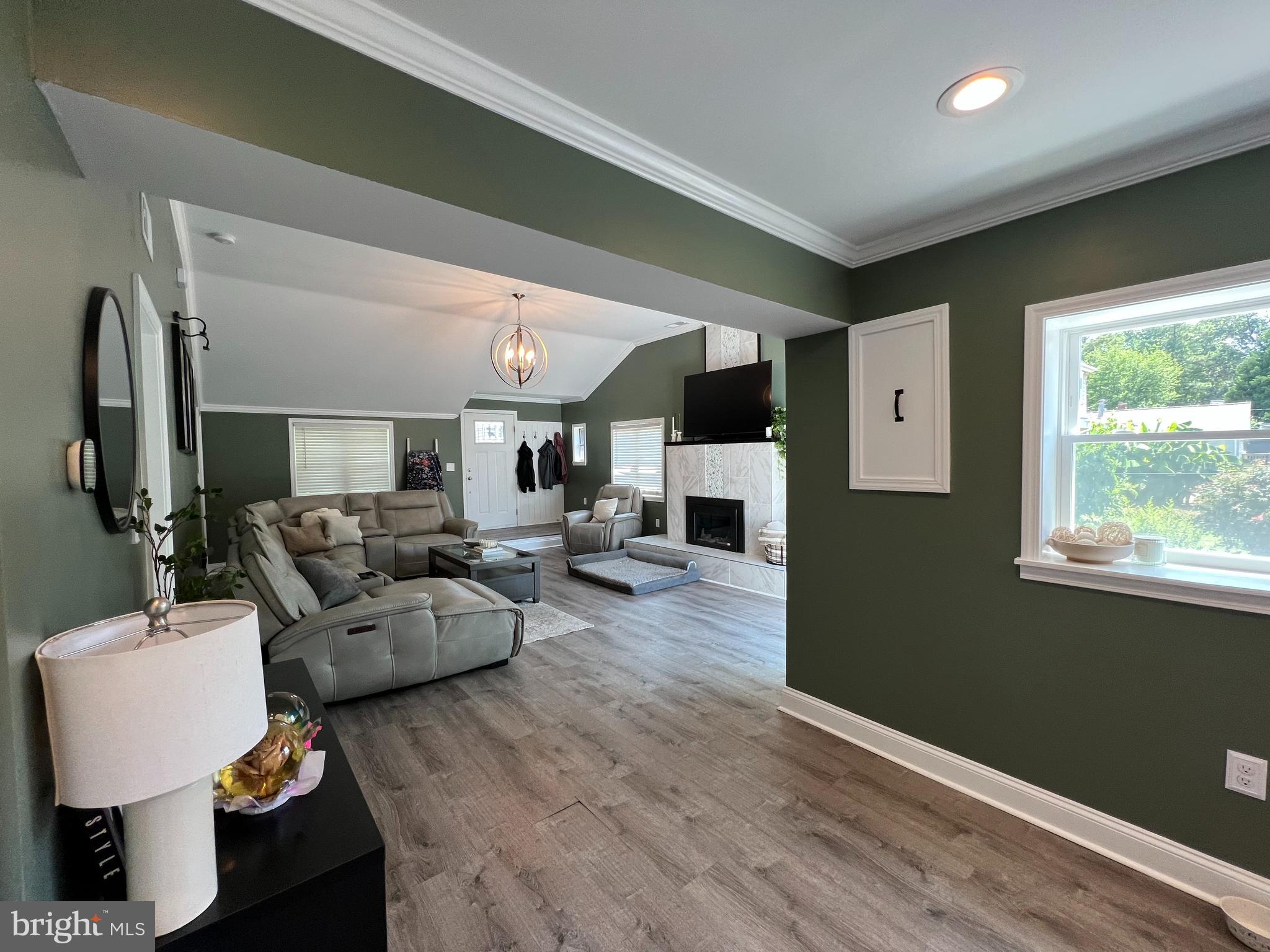 COBB ISLAND - Residential Lease