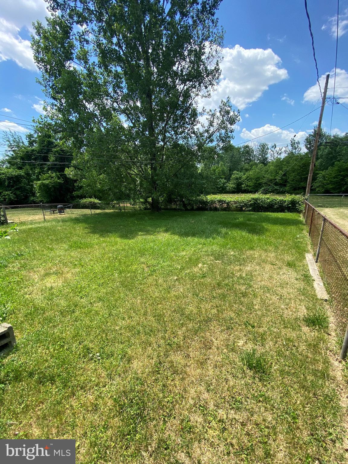 ELMWOOD - Residential