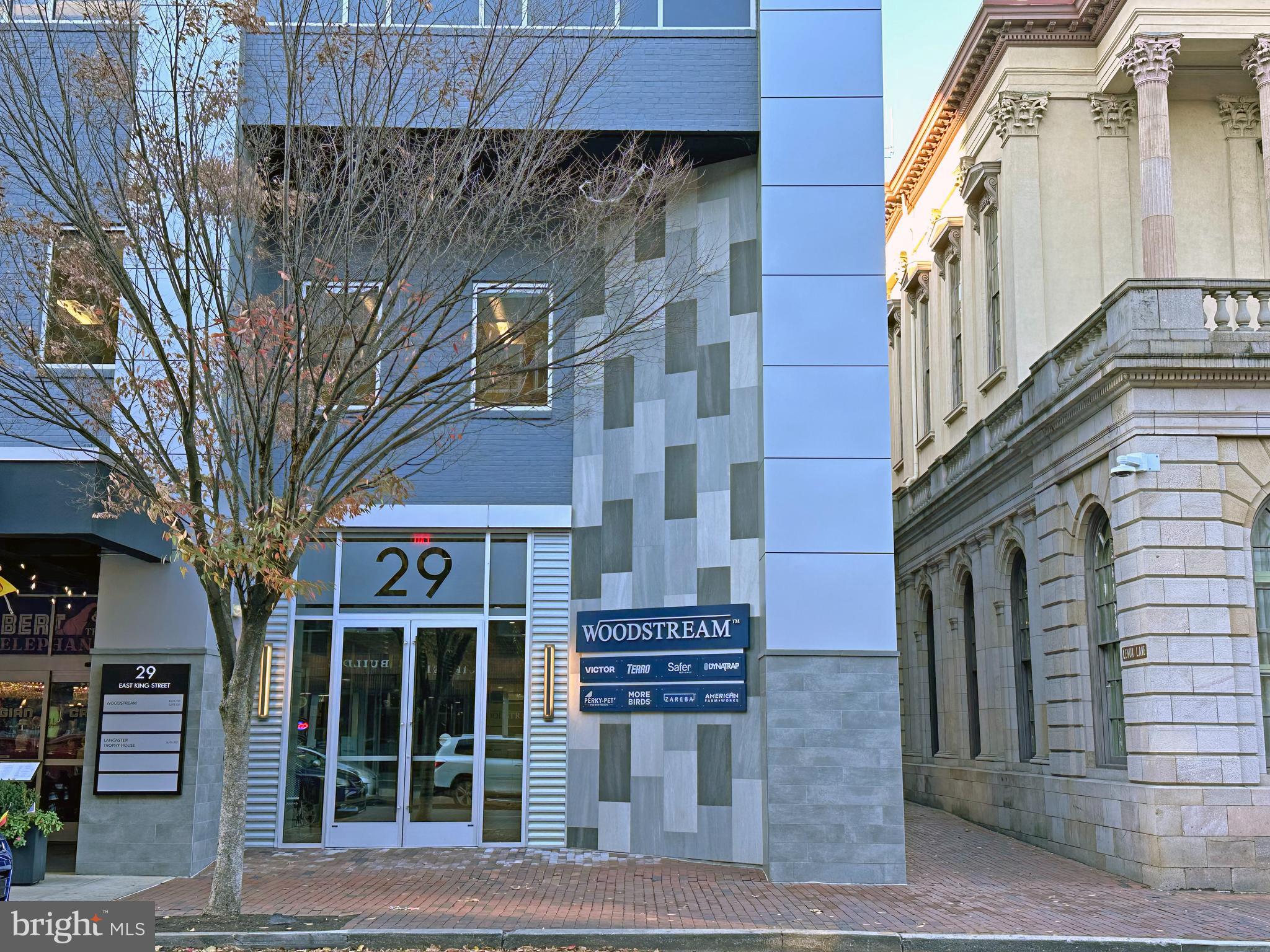 29 E KING STREET SUITE 101