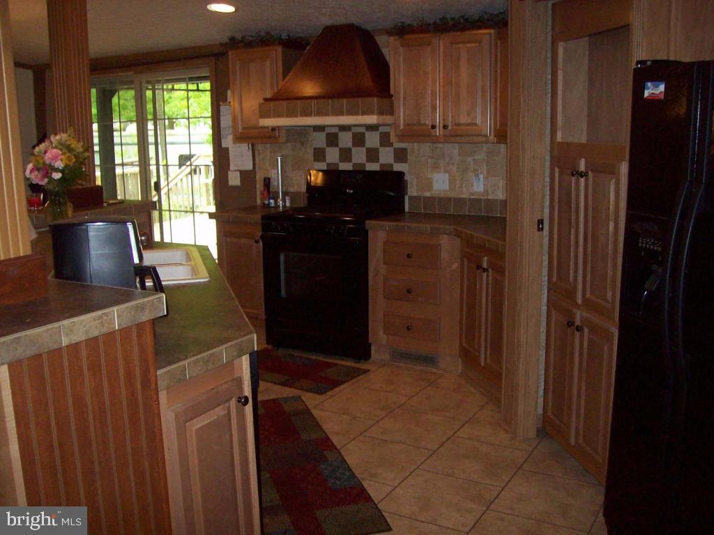 KIRKWOOD - Commercial Sale