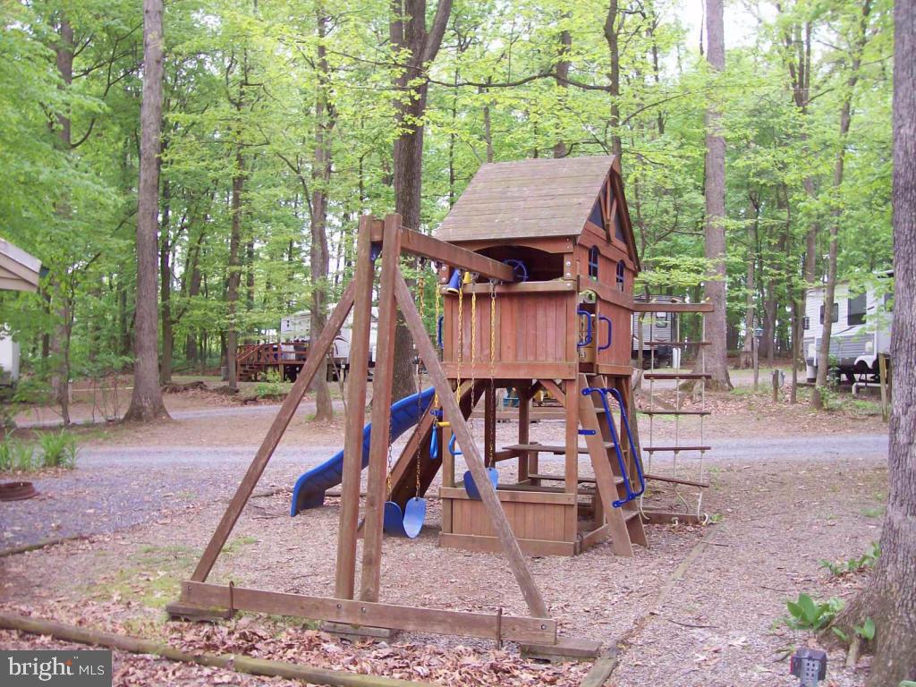 KIRKWOOD - Commercial Sale