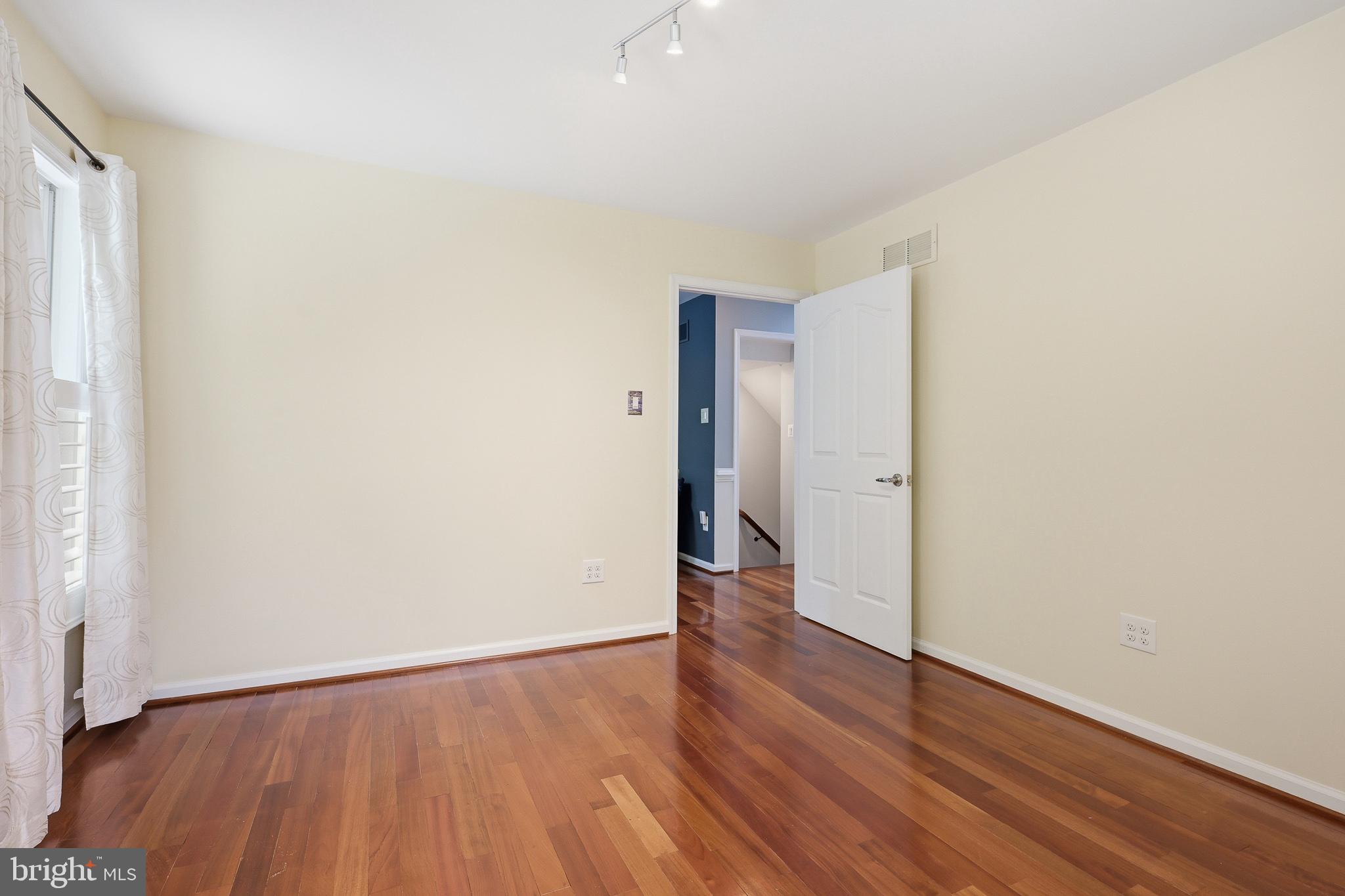 BEACON POINT - Residential