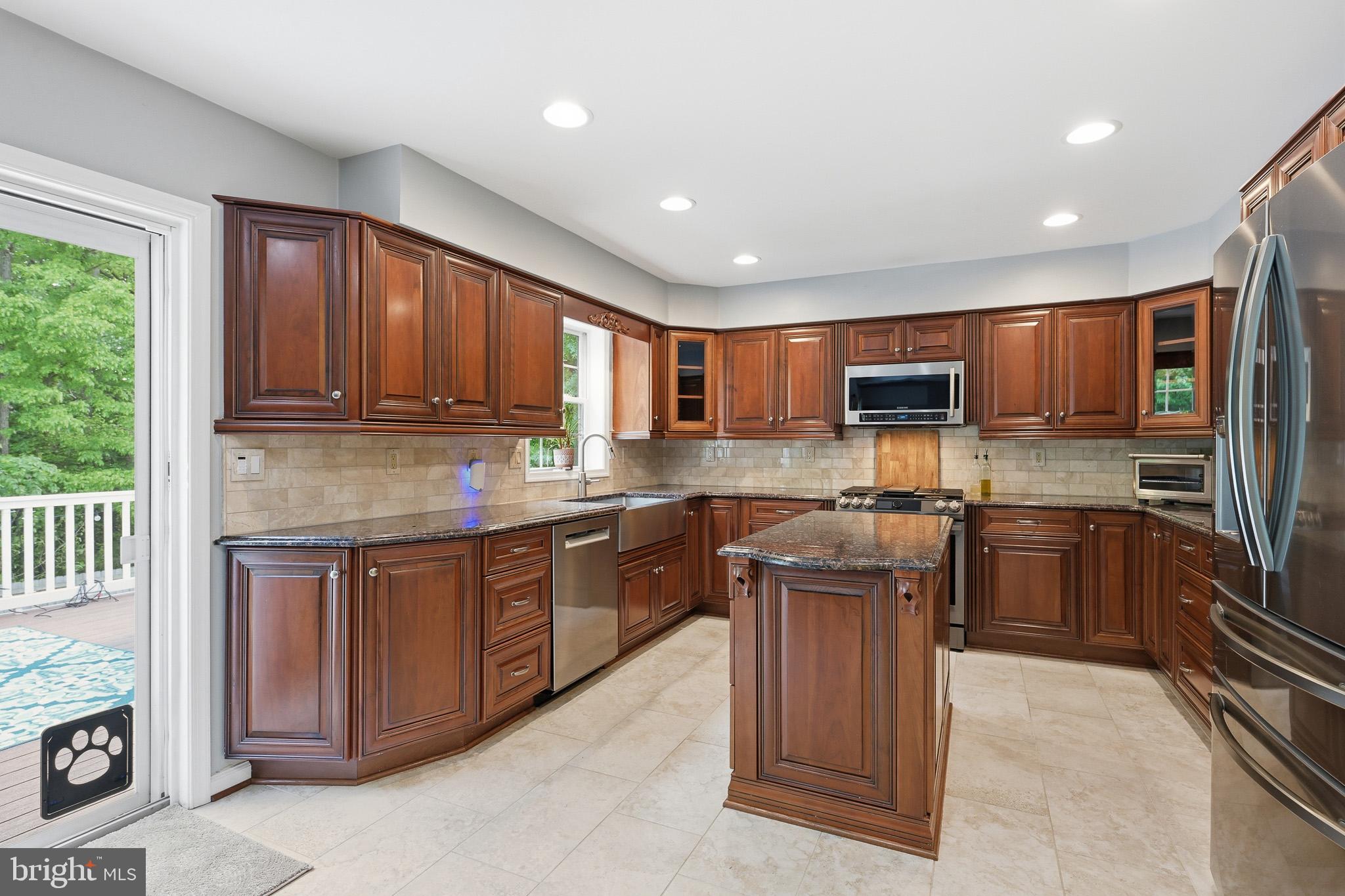 BEACON POINT - Residential