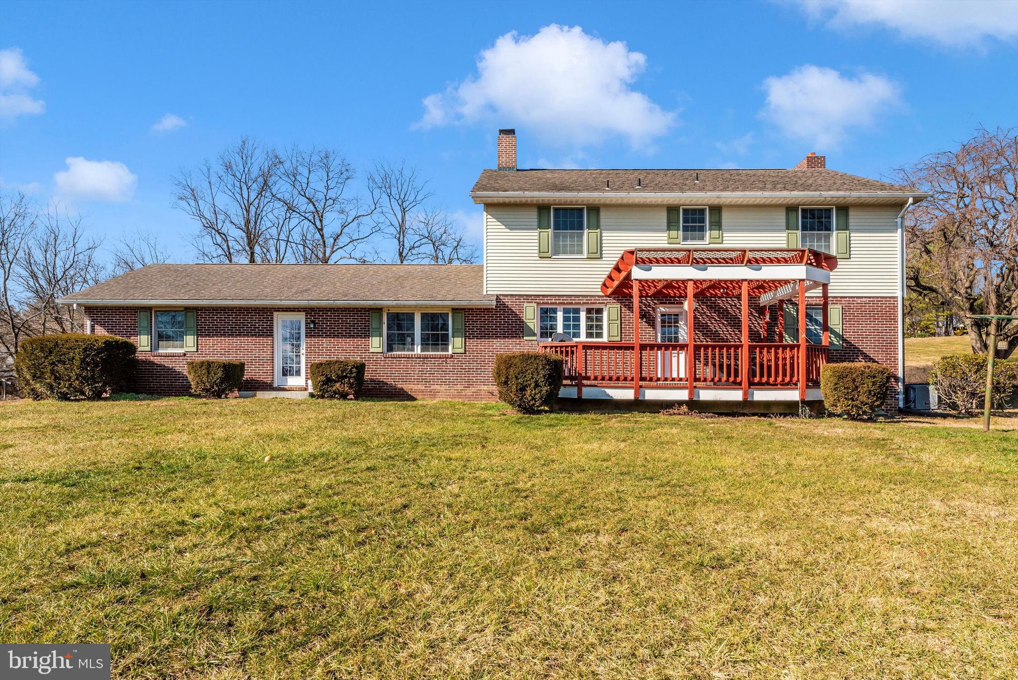 WARFIELDSBURG - Residential