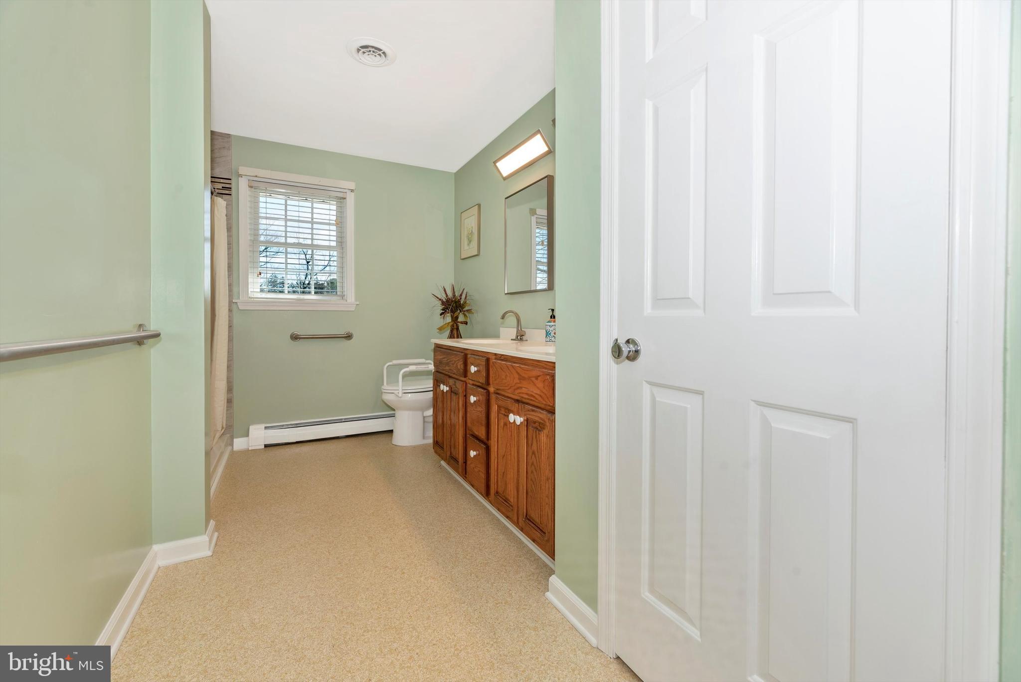 WARFIELDSBURG - Residential