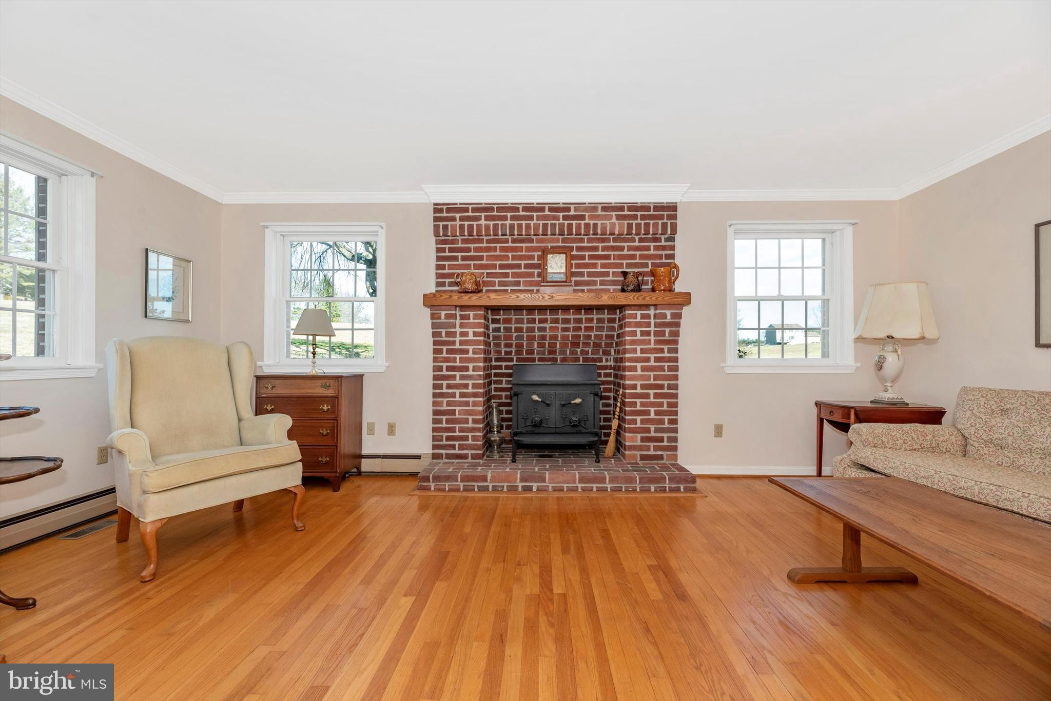 WARFIELDSBURG - Residential