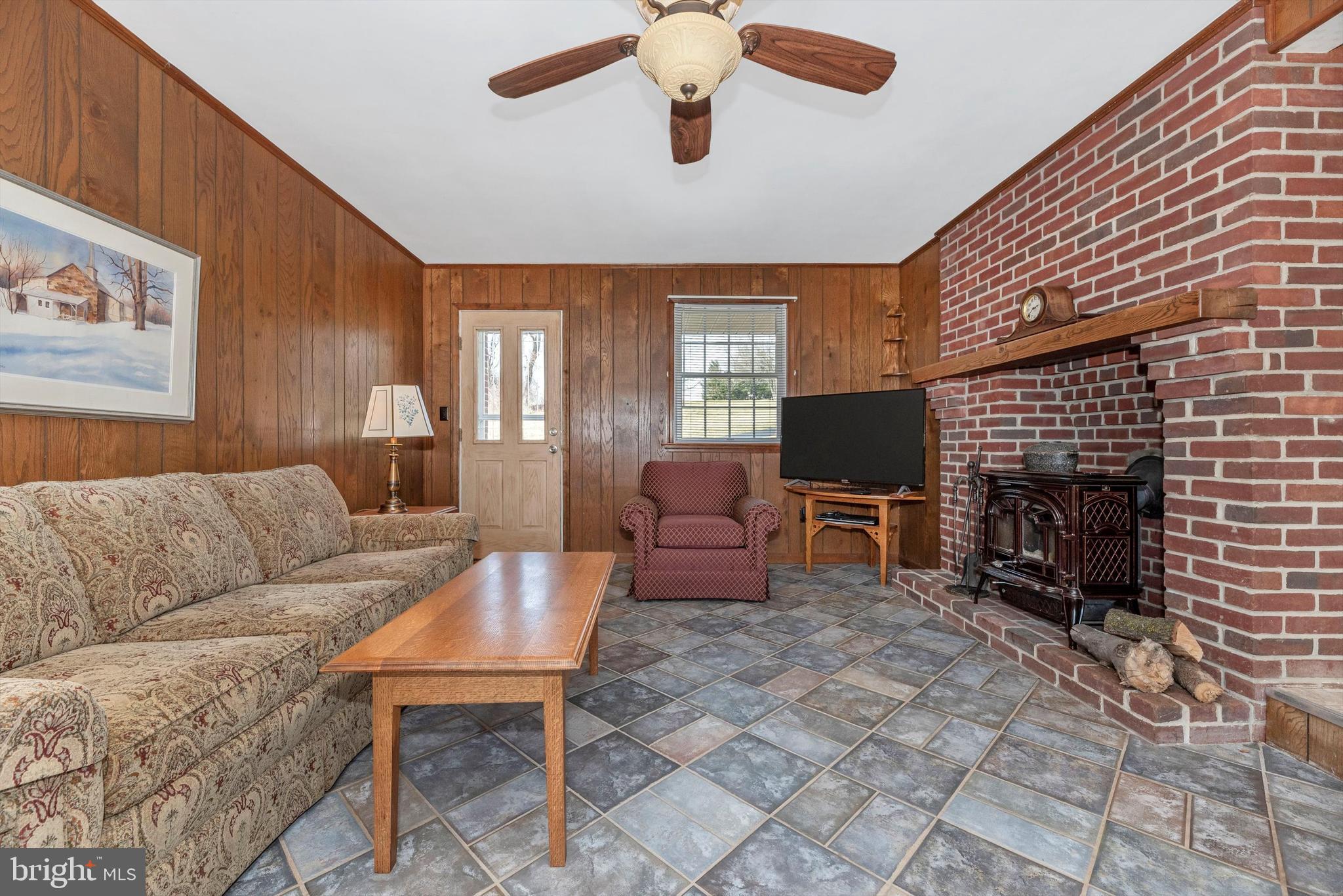 WARFIELDSBURG - Residential