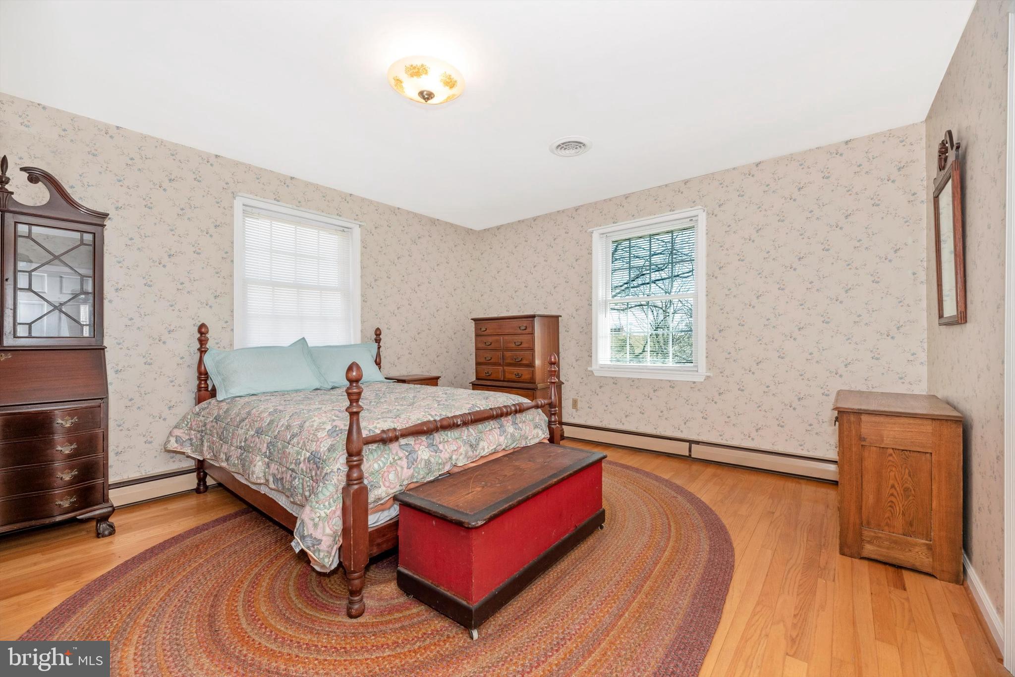 WARFIELDSBURG - Residential