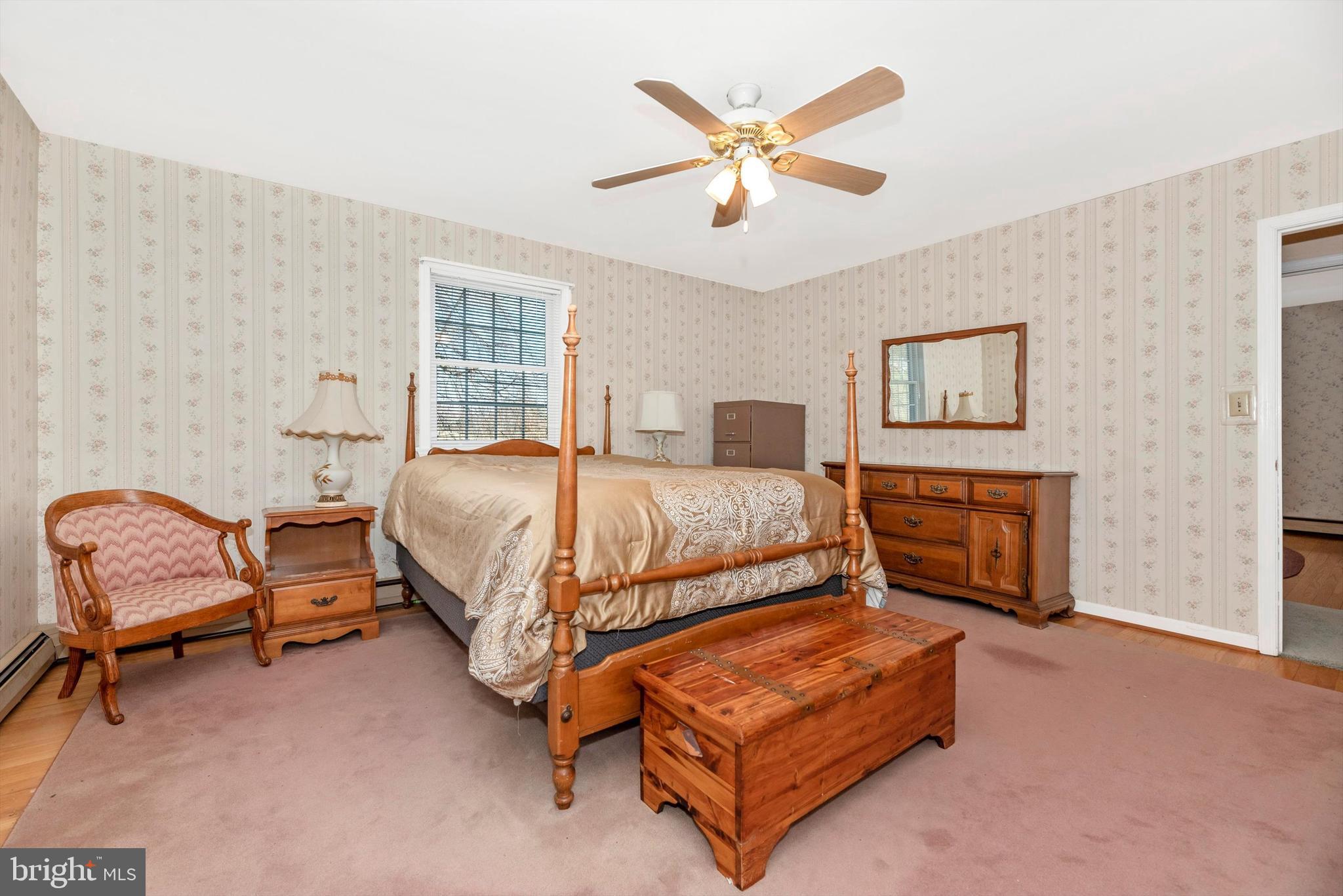 WARFIELDSBURG - Residential