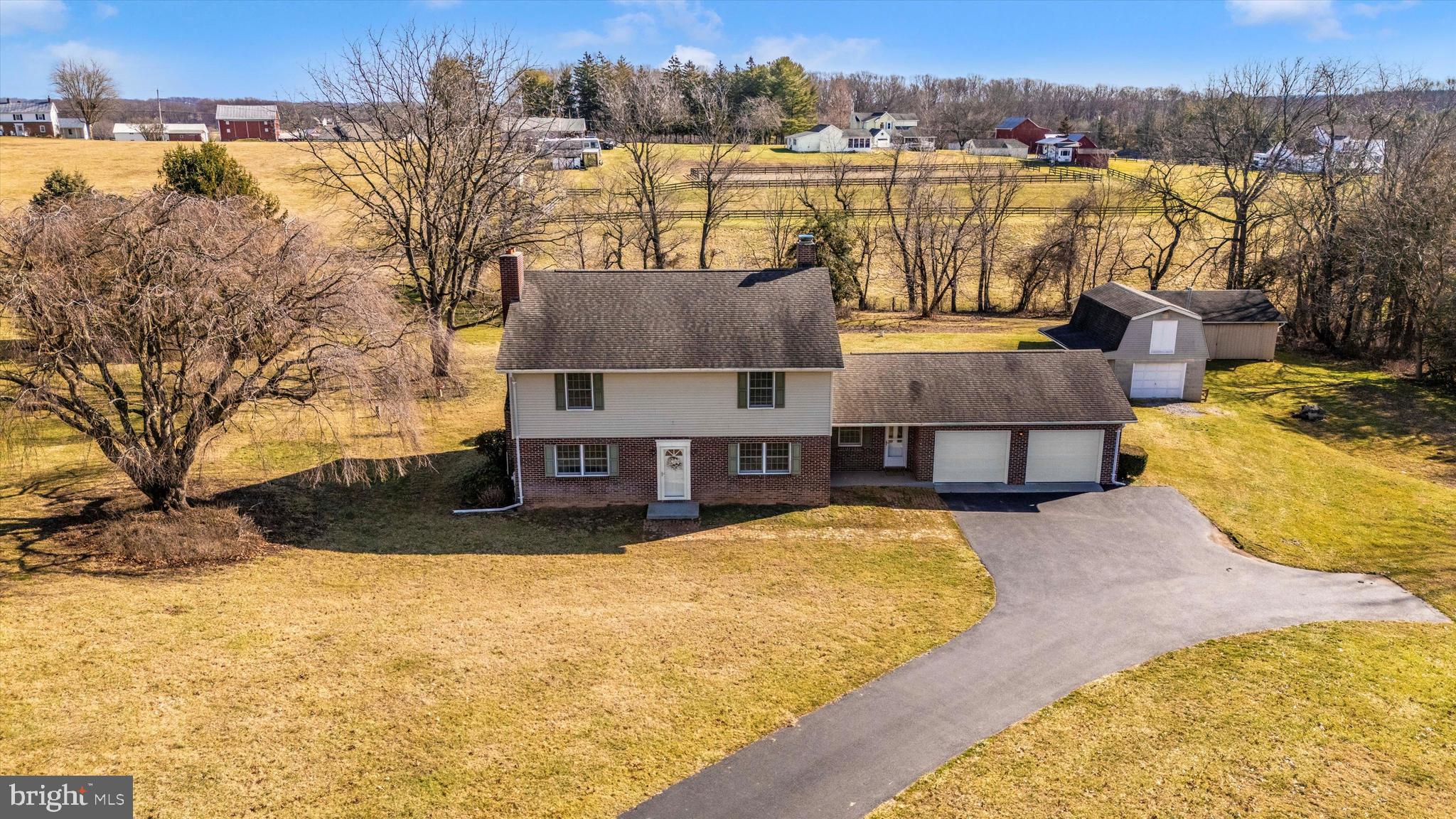 WARFIELDSBURG - Residential