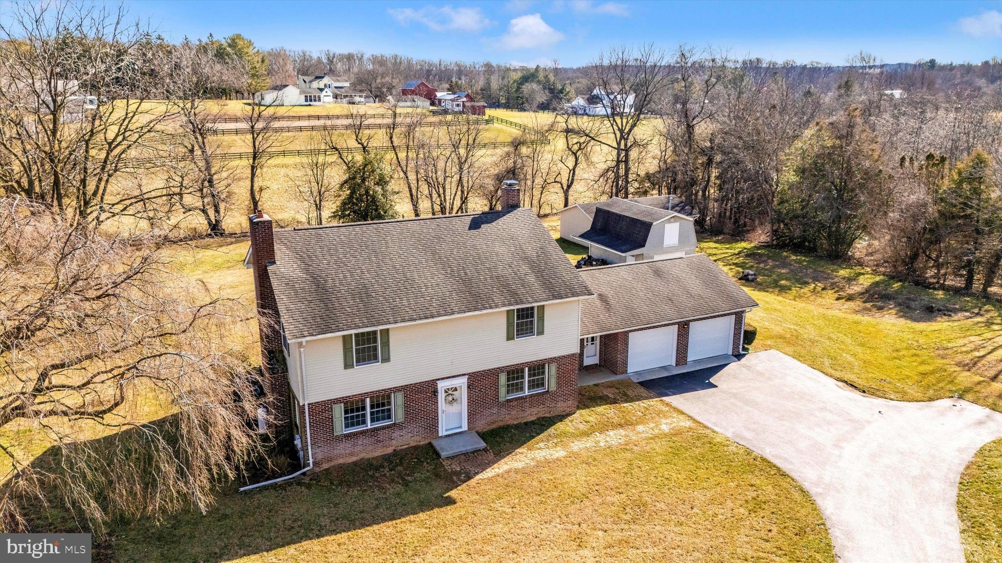 WARFIELDSBURG - Residential