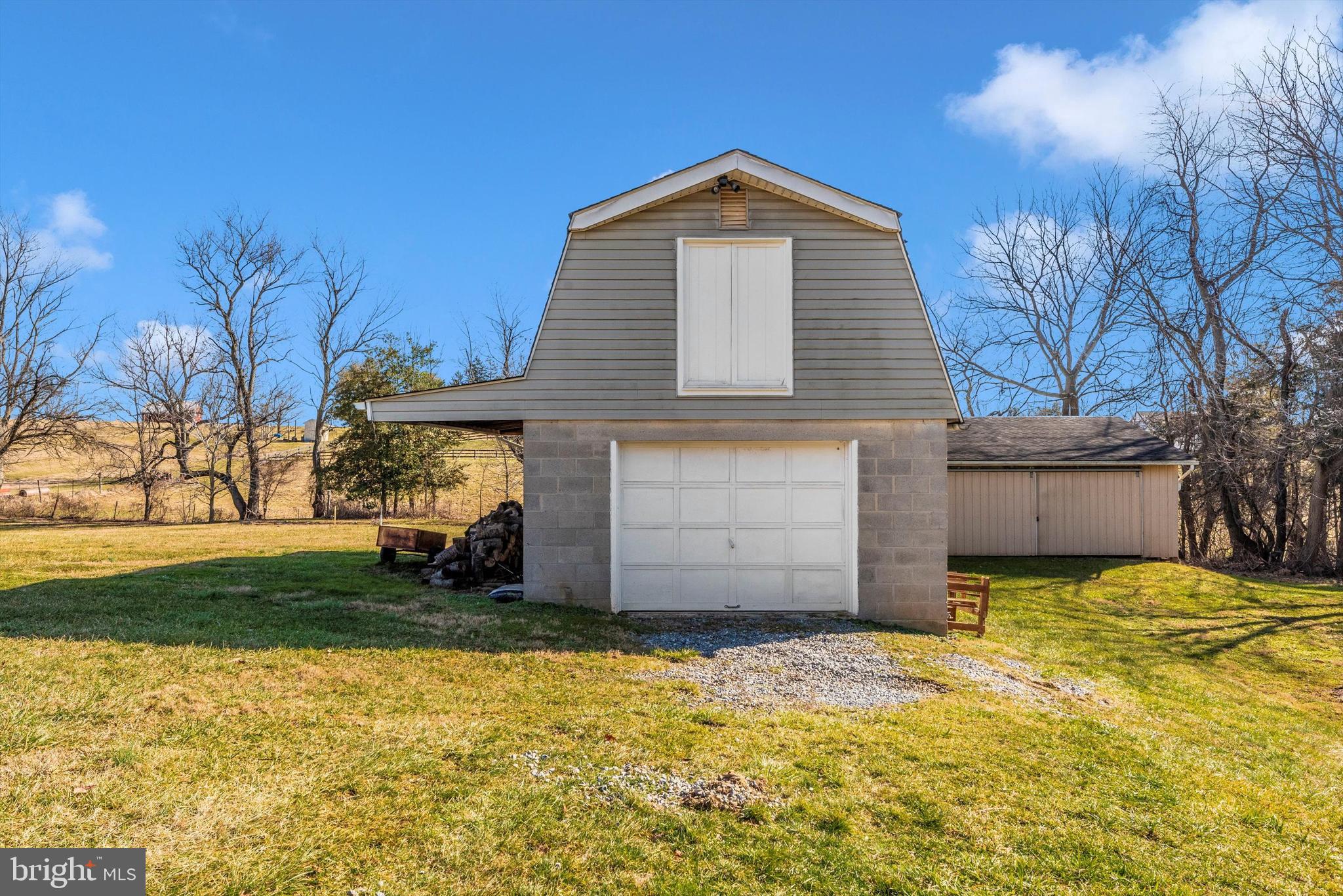 WARFIELDSBURG - Residential