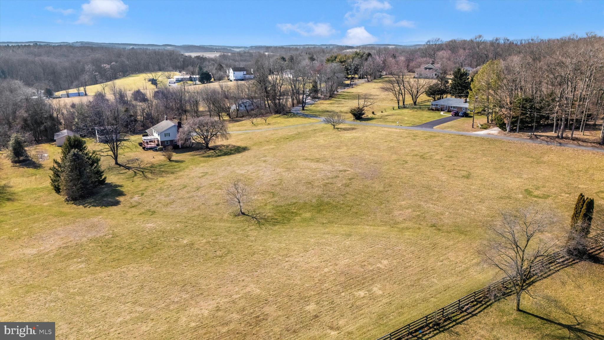 WARFIELDSBURG - Residential