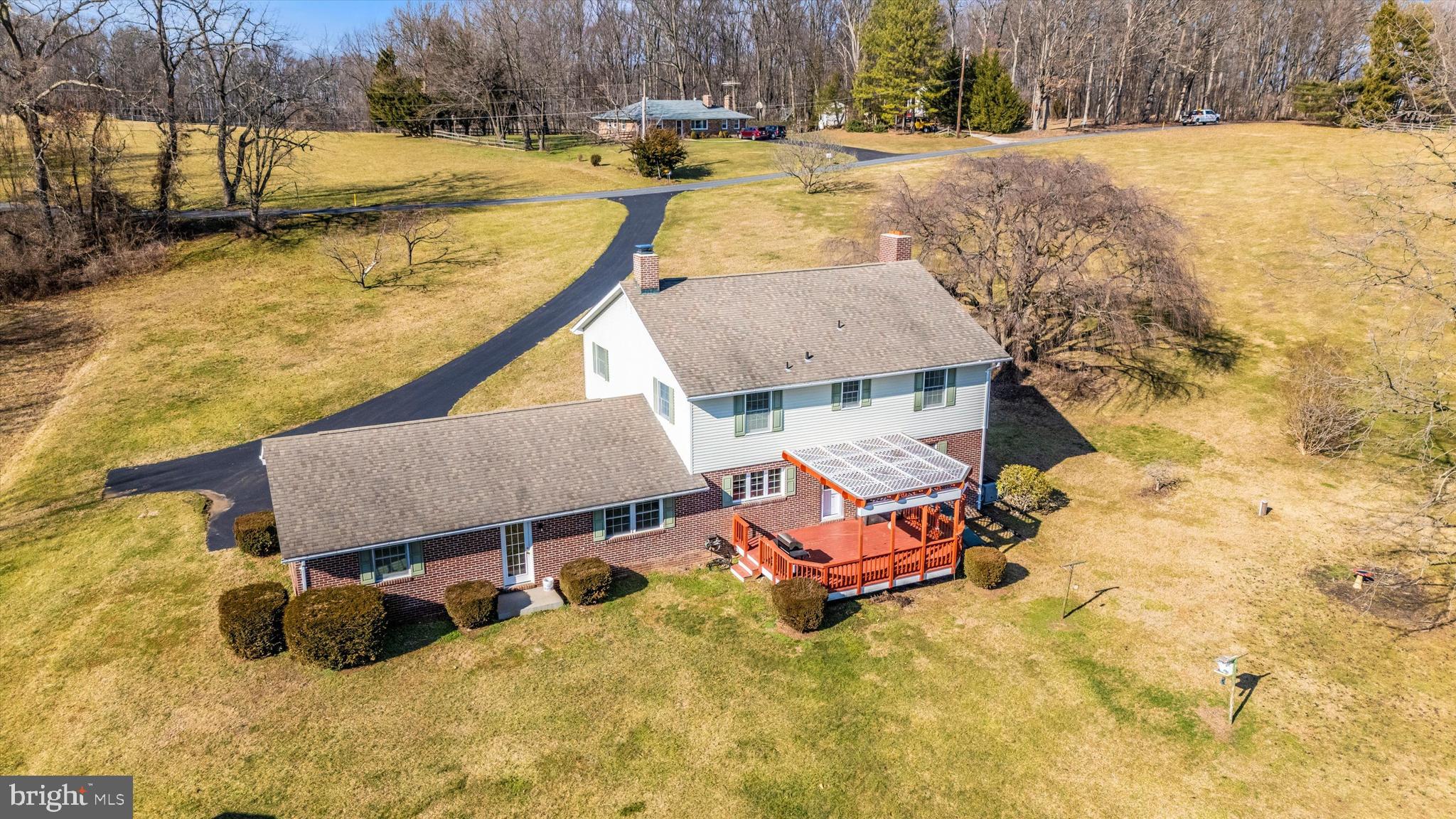 WARFIELDSBURG - Residential