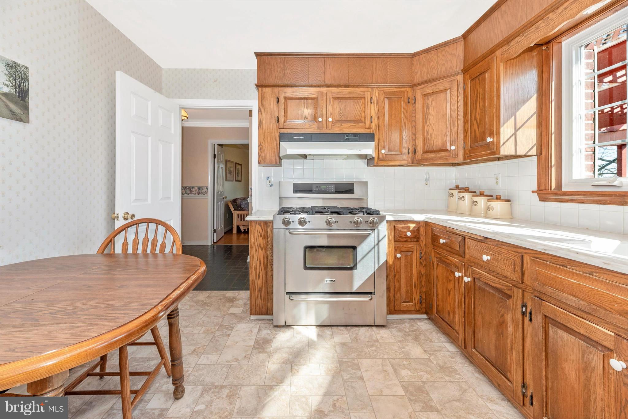 WARFIELDSBURG - Residential