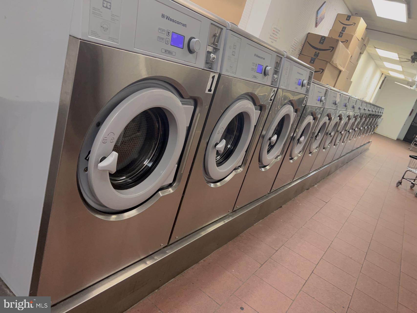 PHILADELPHIA (WEST) - Commercial Sale