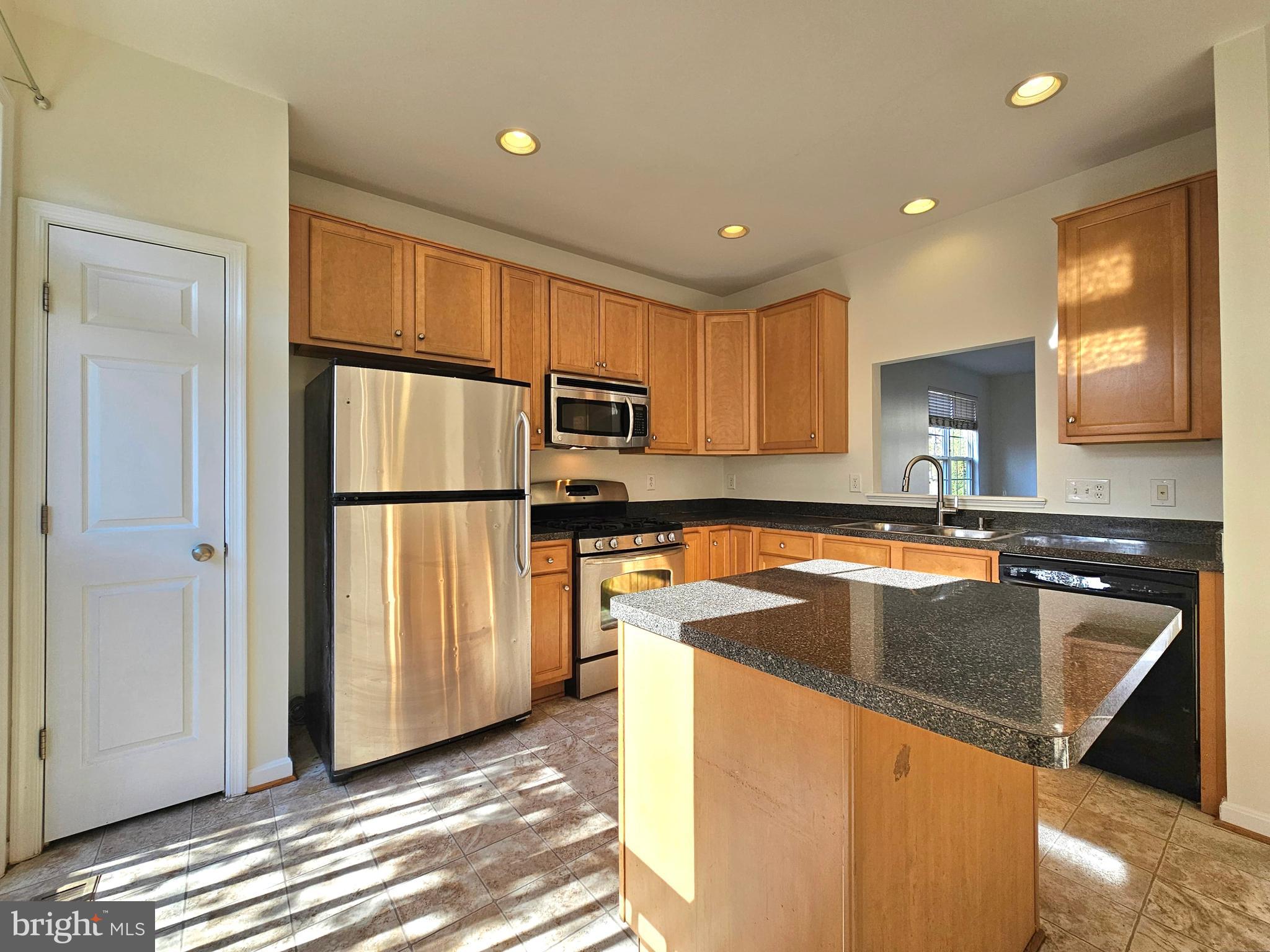 RIPPON LANDING - Residential Lease