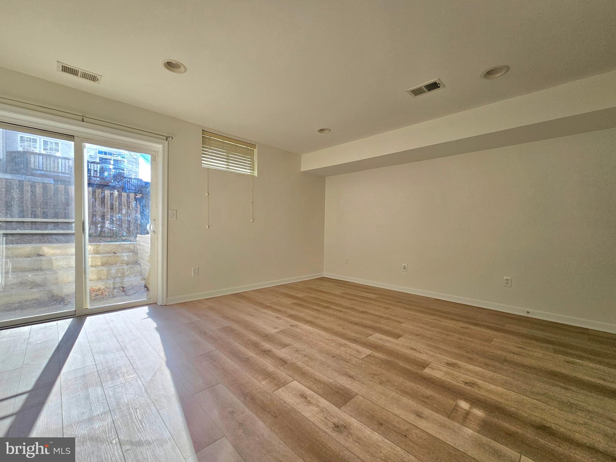 RIPPON LANDING - Residential Lease