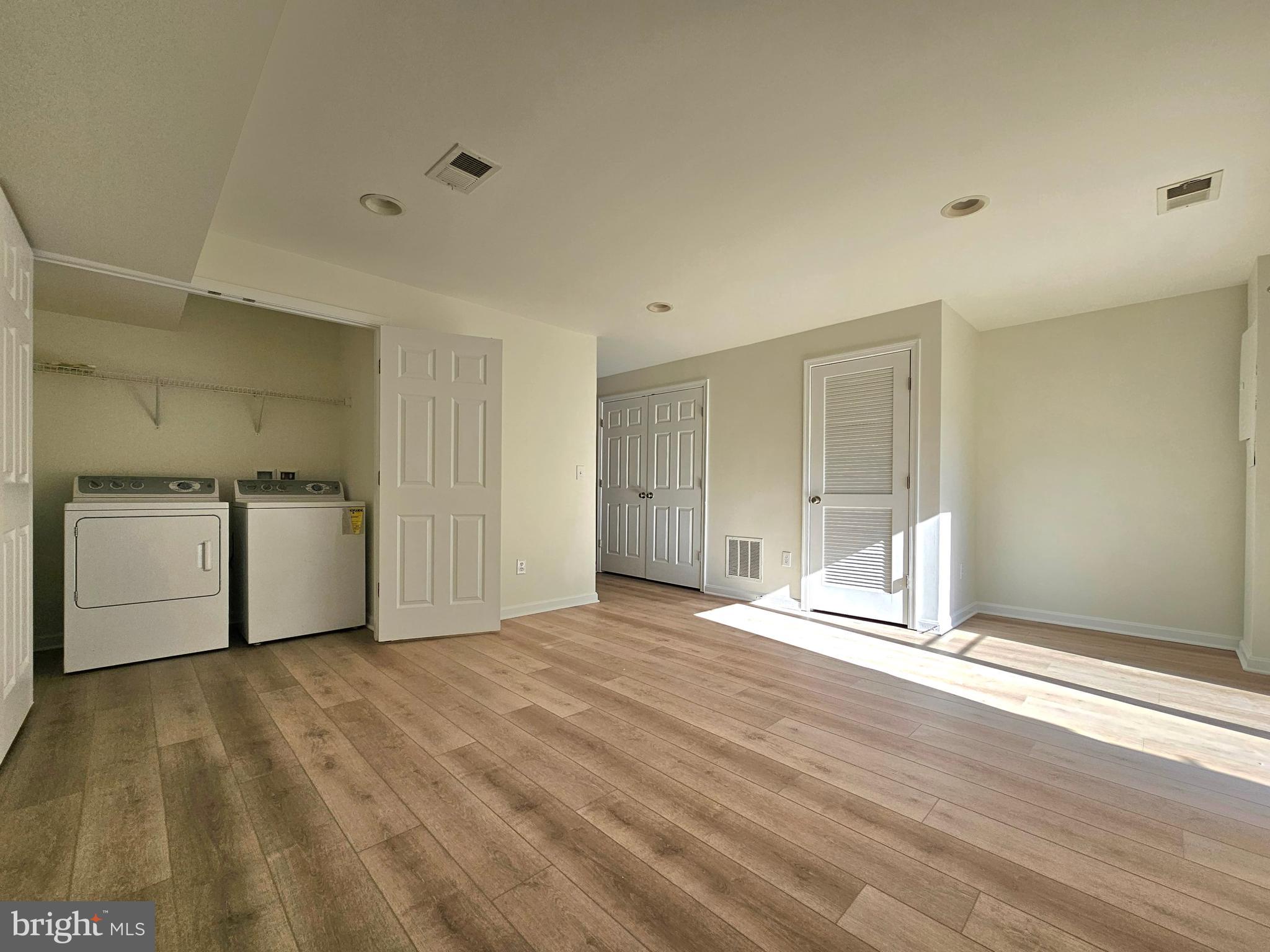 RIPPON LANDING - Residential Lease