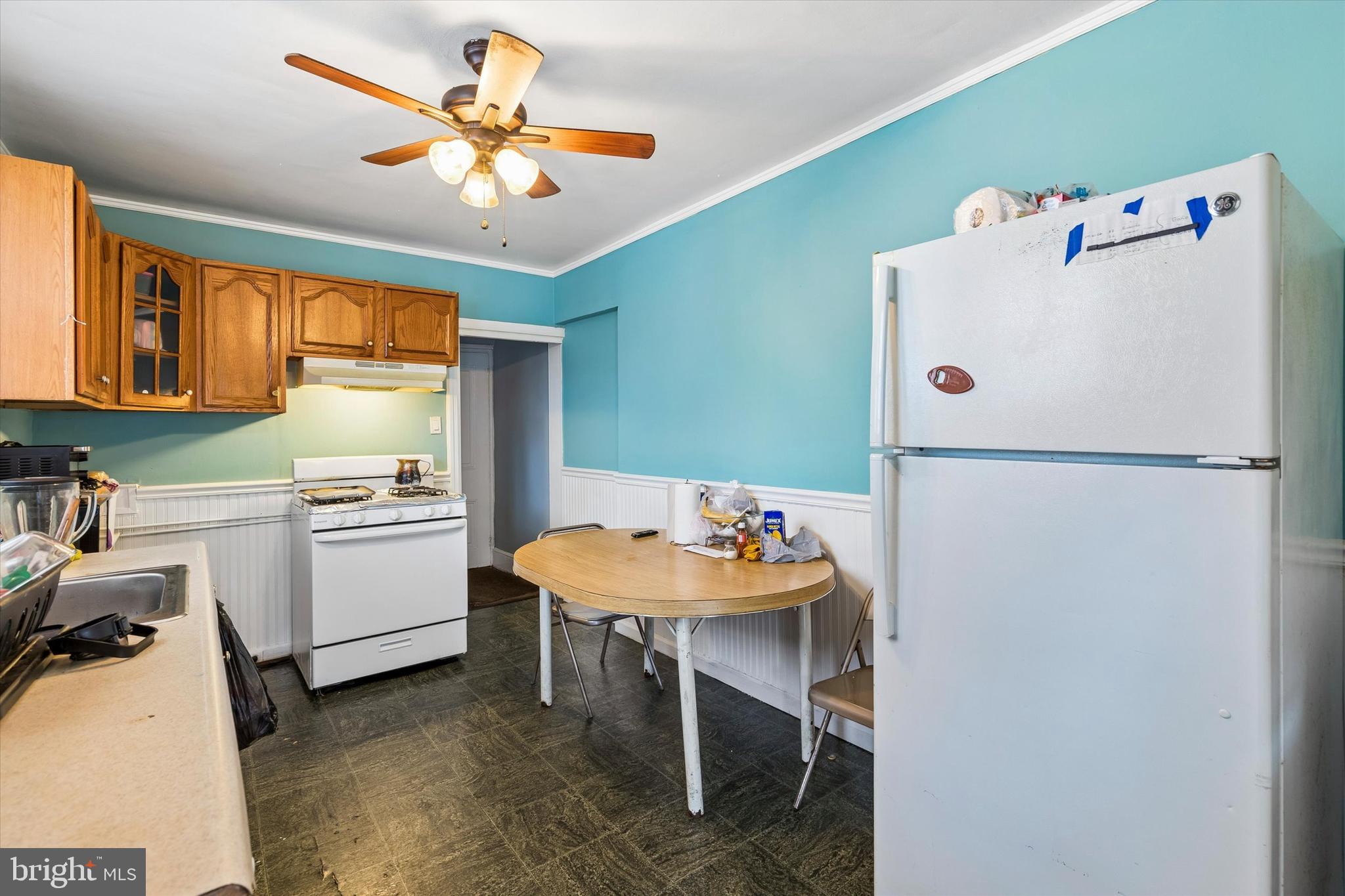 NORRISTOWN - Residential