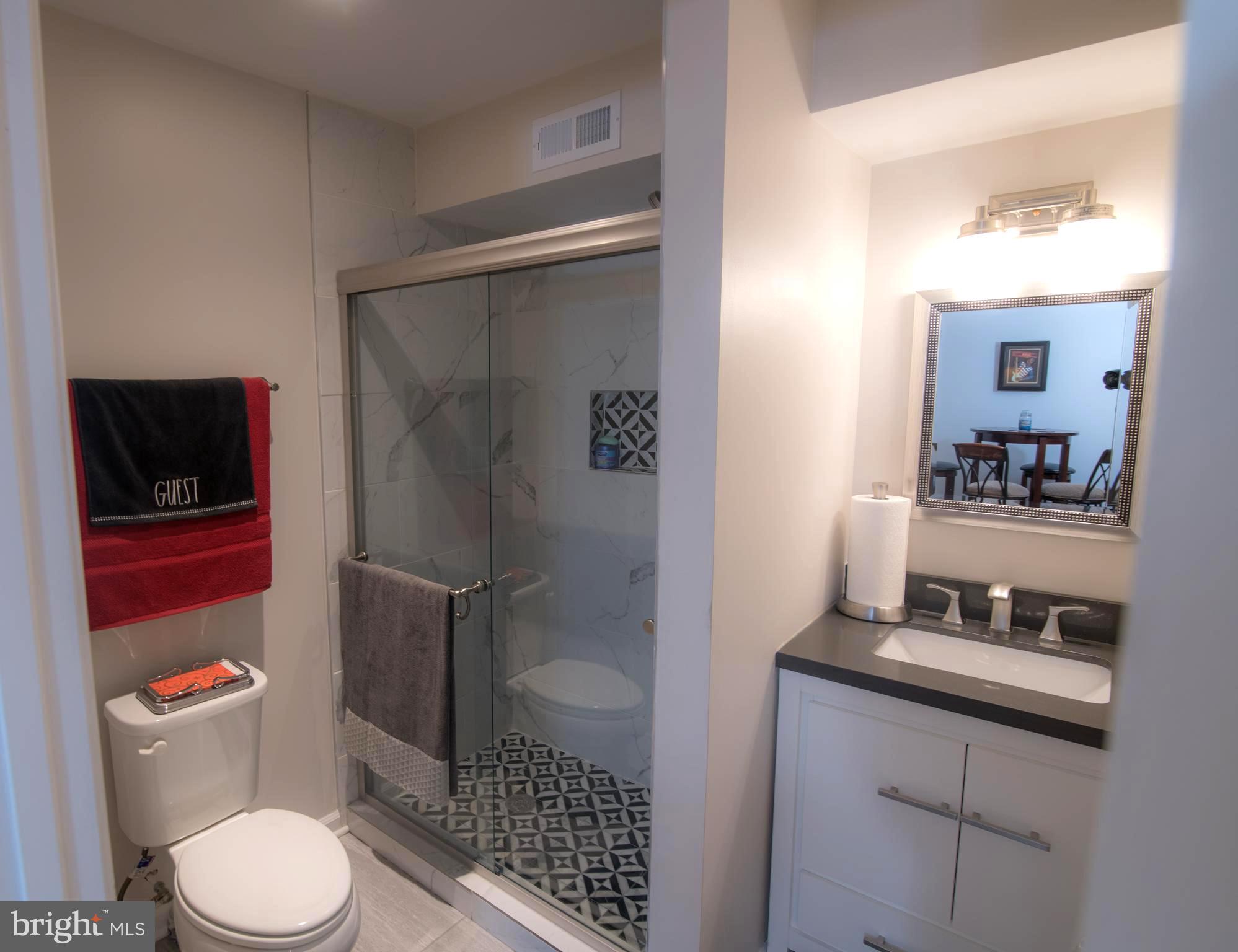 OAK CREEK CLUB - Residential