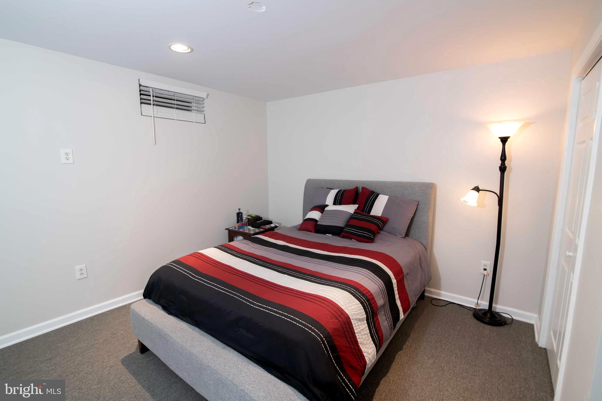 OAK CREEK CLUB - Residential