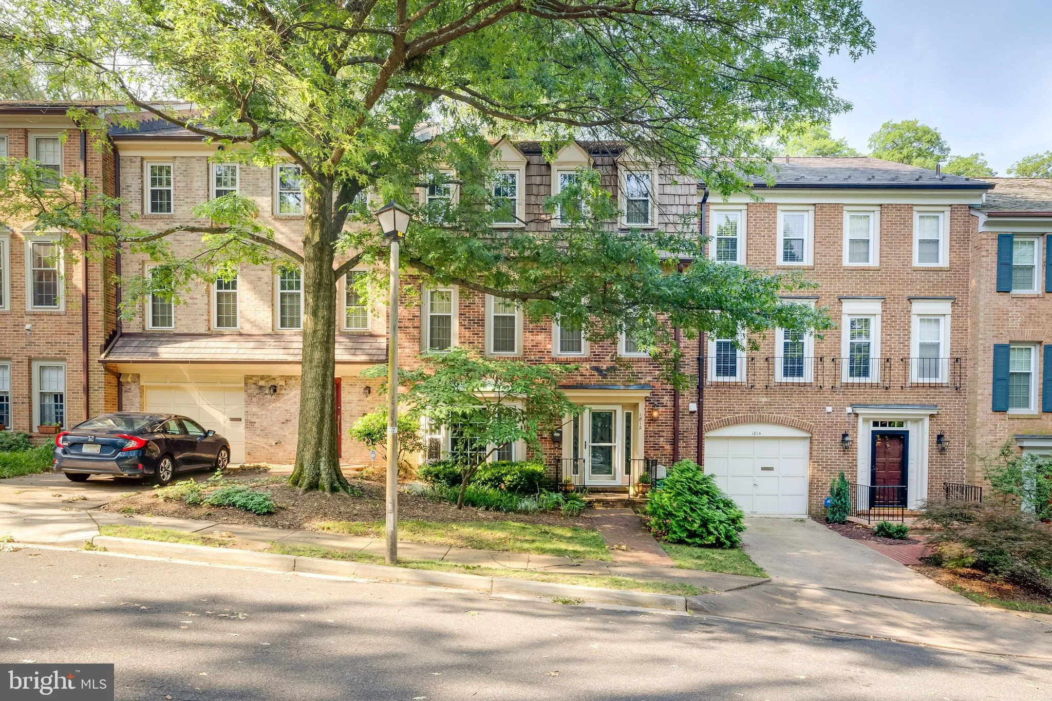 1812 24th Street S, Arlington, VA 22202