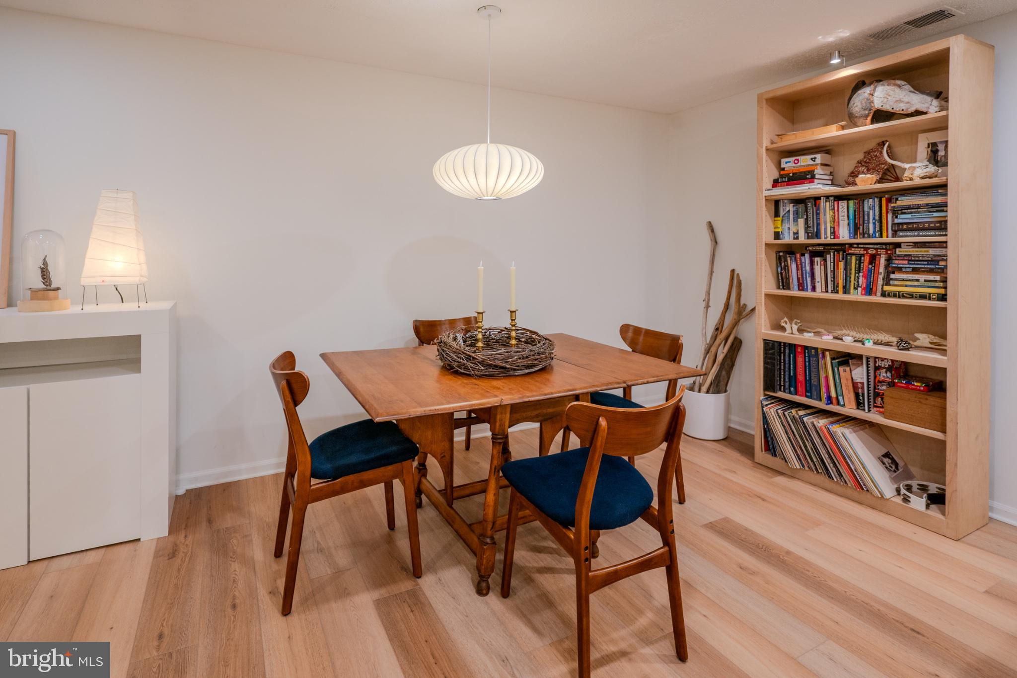 11 SEQUOIA COURT