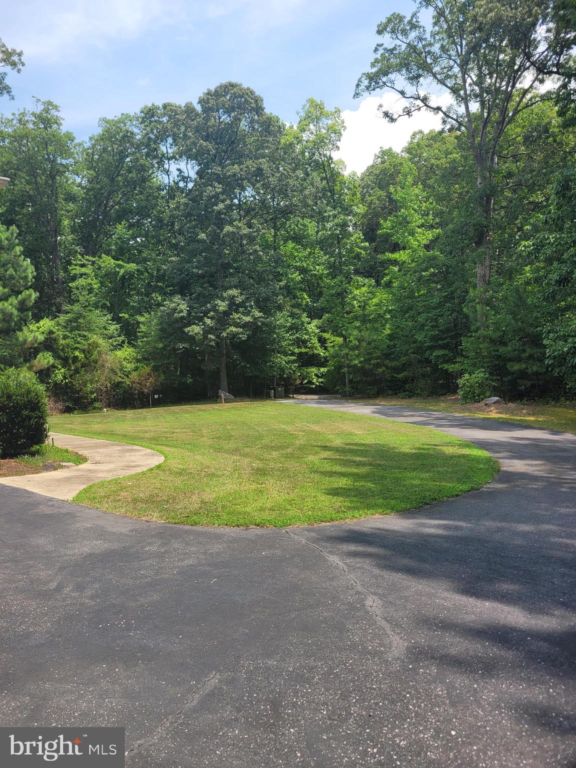 PARK CHESAPEAKE - Residential Lease