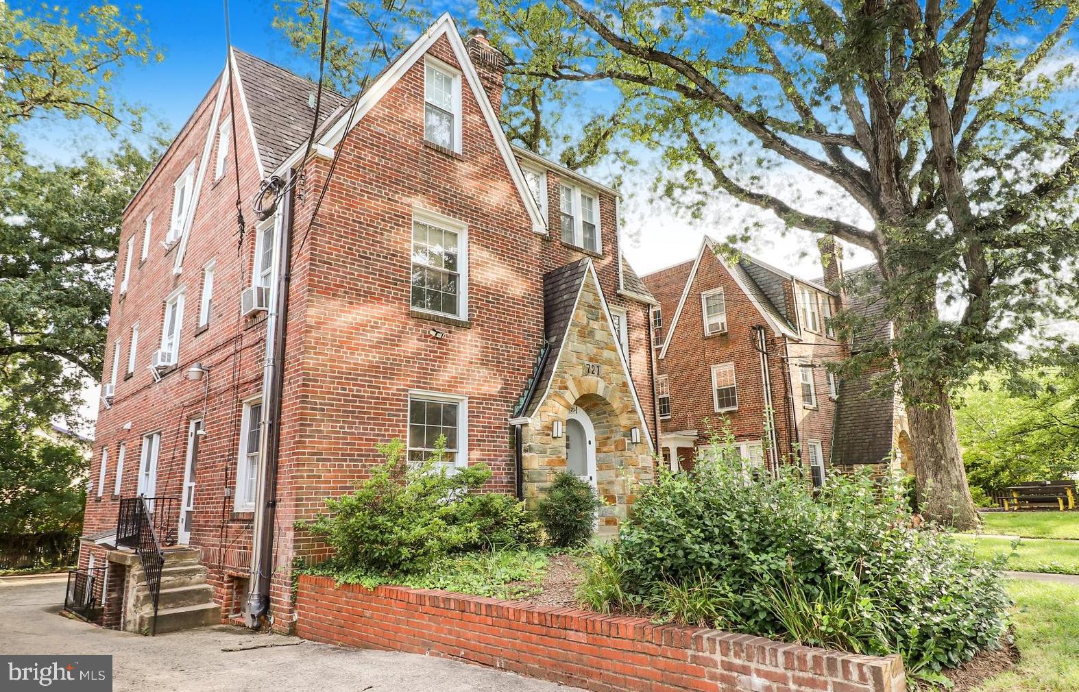 Welcome to this cozy and inviting one-bedroom condo in the heart of Takoma Park! Step inside to find beautiful hardwood floors that bring warmth and character to the space. The kitchen features granite countertops and a convenient in-unit combo washer/dryer. The full bathroom includes a soaking tub, perfect for winding down after a long day.
This ground-level unit is situated directly adjacent to the side entrance, providing easy access. The condo fee covers all utilities except electricity, and there’s also a shared laundry room in the building’s basement for added convenience.
You’ll also enjoy your own assigned parking spot behind the building and a private storage unit located above the garages. Just minutes from Sligo Creek Parkway, Washington Adventist University, and more, this well-situated condo offers both comfort and convenience. Come take a look, it might just be the perfect place to call home!